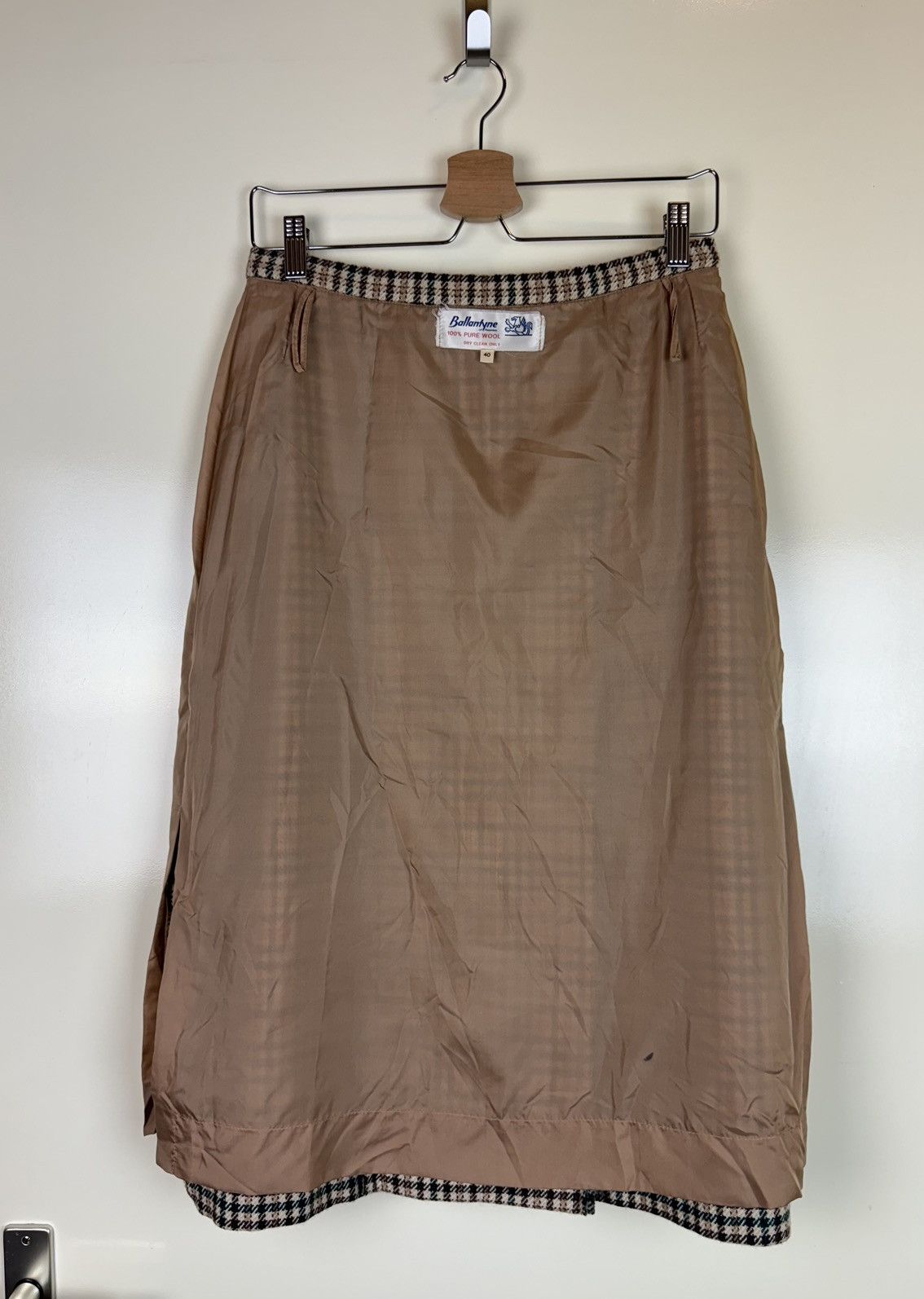 Ballantyne Ballantyne vintage wool houdthtooth skirt mid Burberry style Size 27" / US 4 / IT 40 - 10 Thumbnail