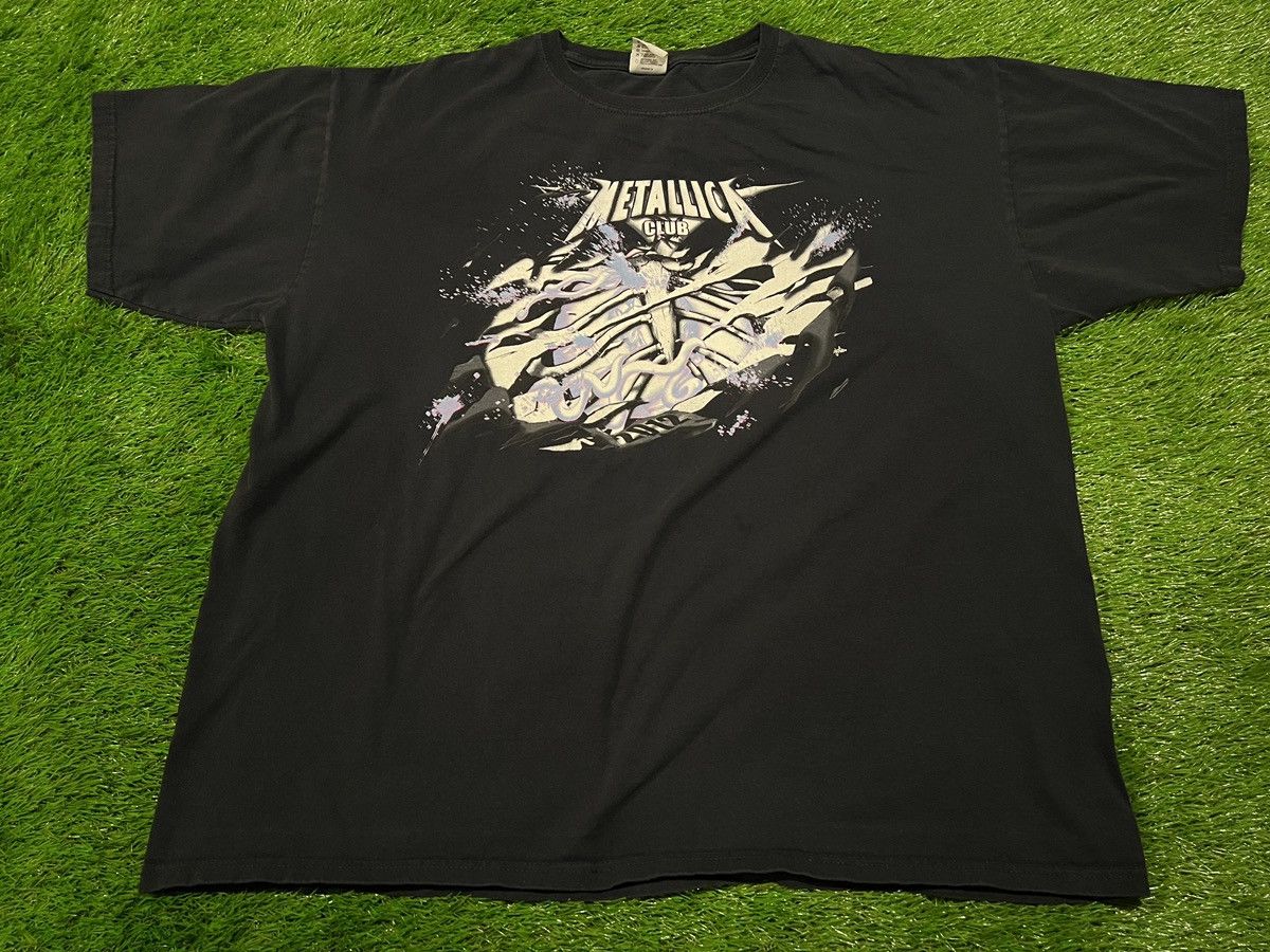 Band Tees × Metallica Y2K Anvil - Metallica Club 2012 - 3D Skeleton T- Shirt Size US XXL / EU 58 / 5 - 1 Thumbnail