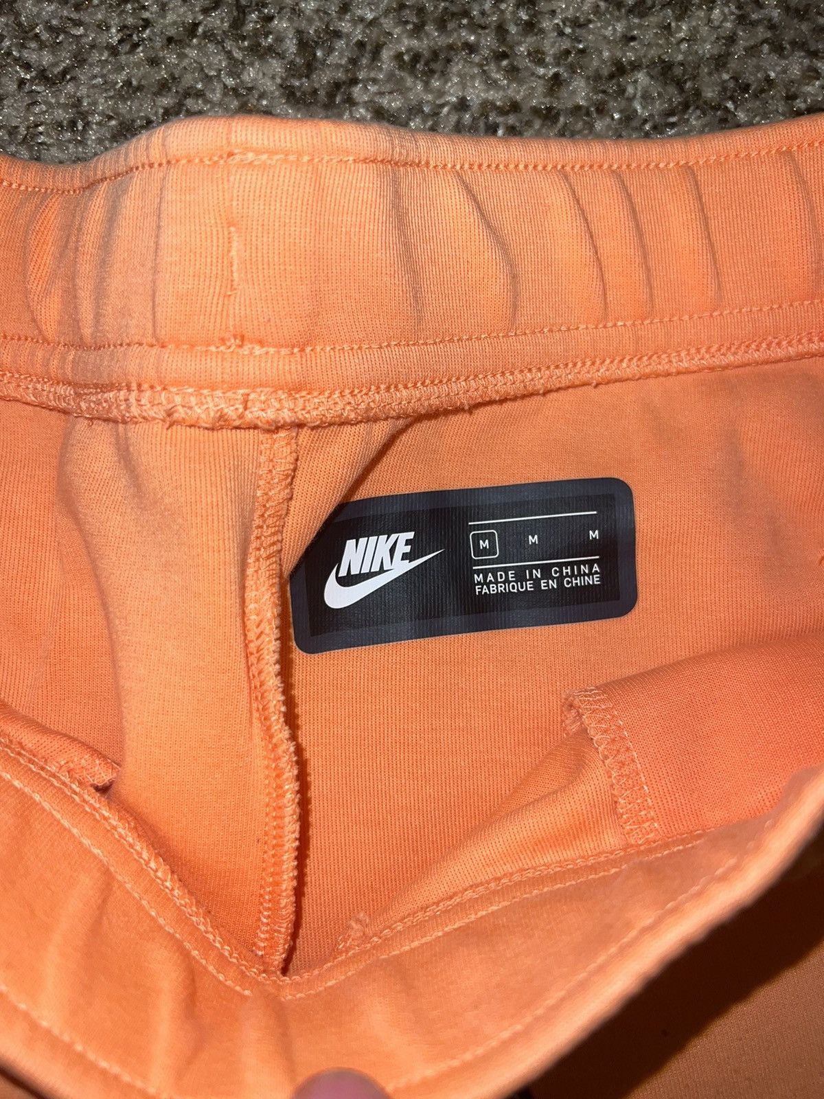 Nike Nike Tech Fleece Bright Peach Size Medium Size US 34 / EU 50 - 2 Thumbnail