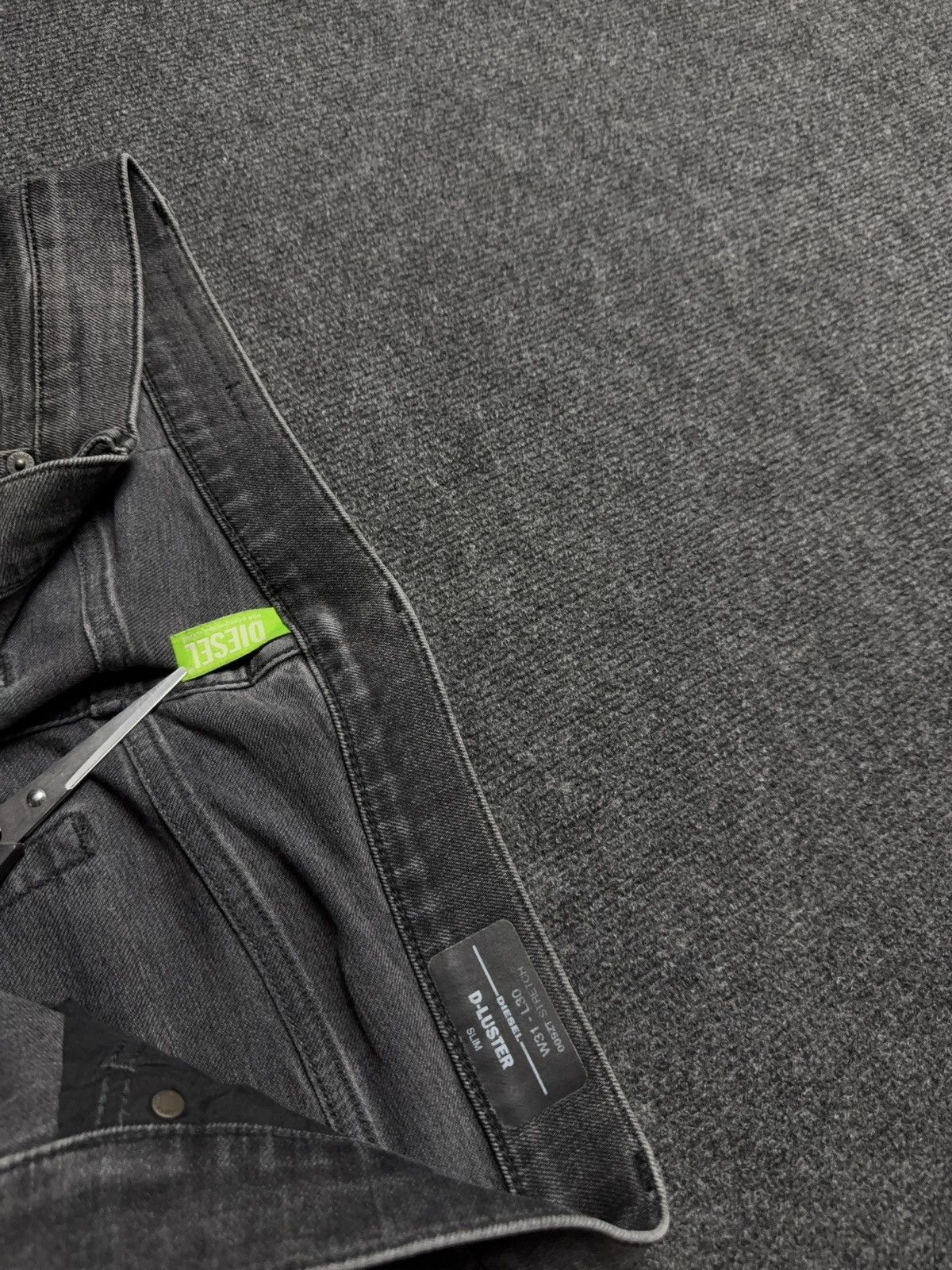 Diesel Luxury 00s Y2K Diesel D-Luster Black Slim Fit Stretch Jeans Size US 31 - 12 Thumbnail