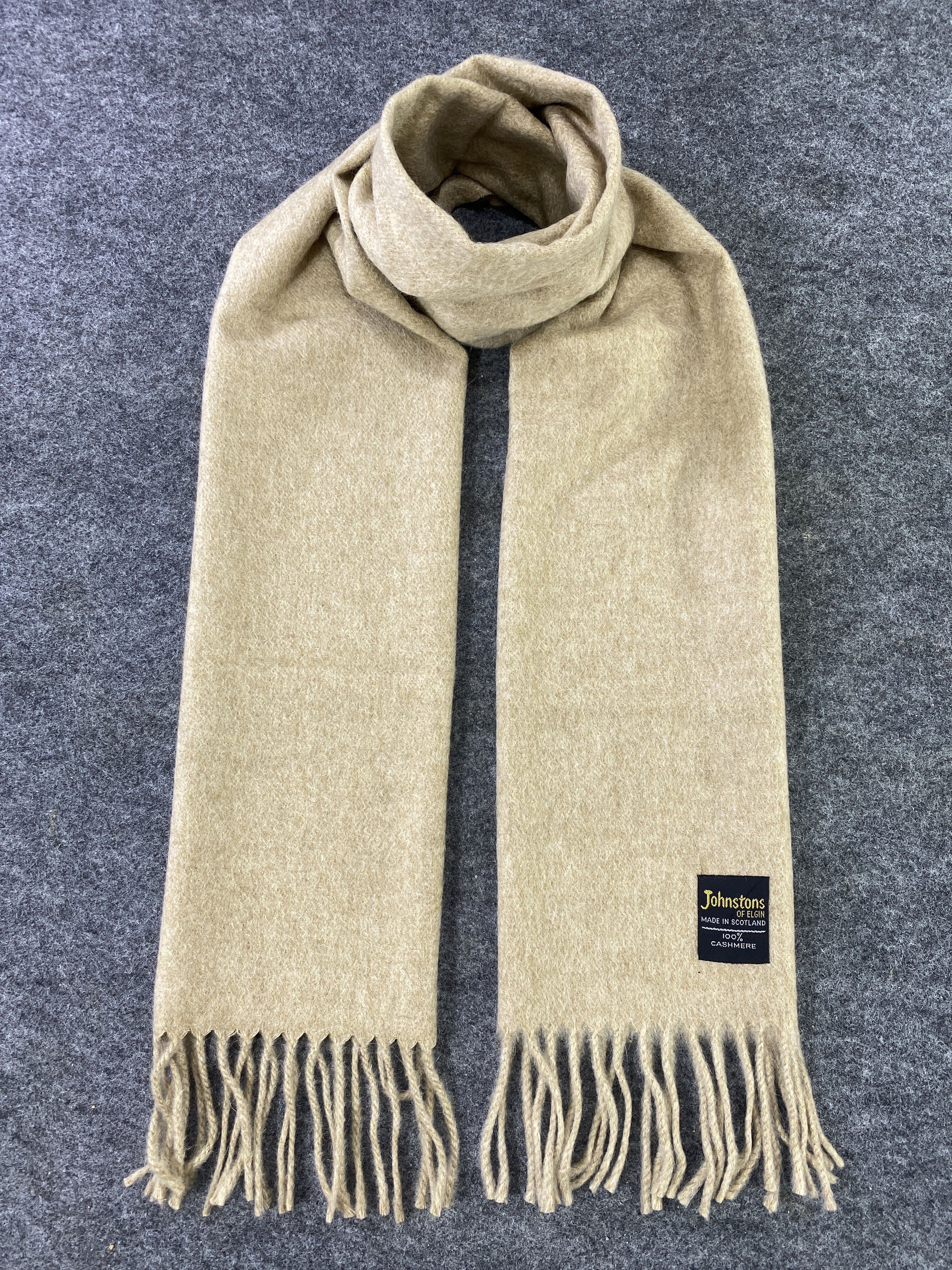 Johnstons Of Elgin Johnstons Of Elgin Scarf/Muffler/neckwear -T661 Size ONE SIZE - 1 Thumbnail