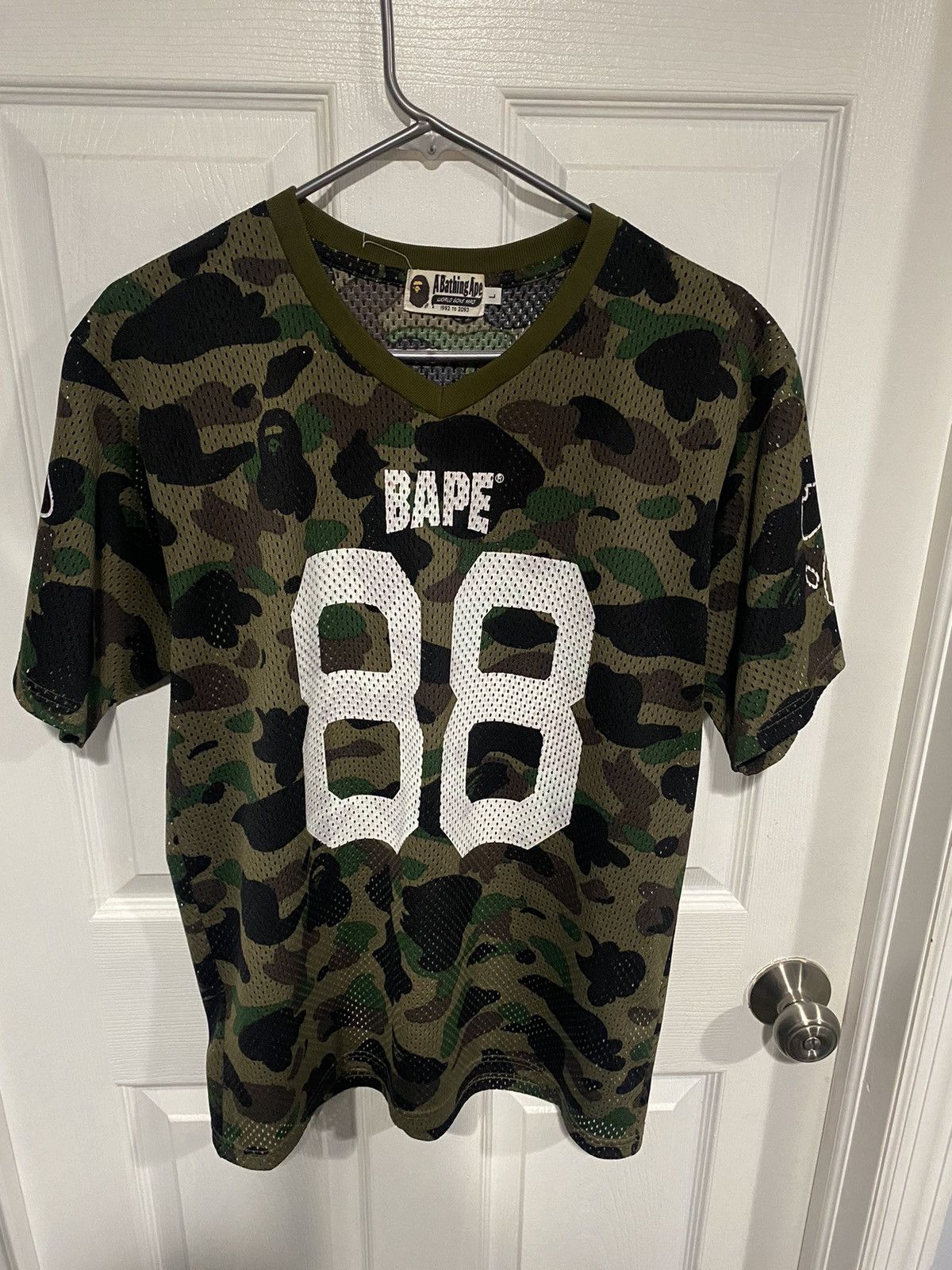 BAPE 1ST CAMO FOOTBALL MESH JERSEY - GREEN