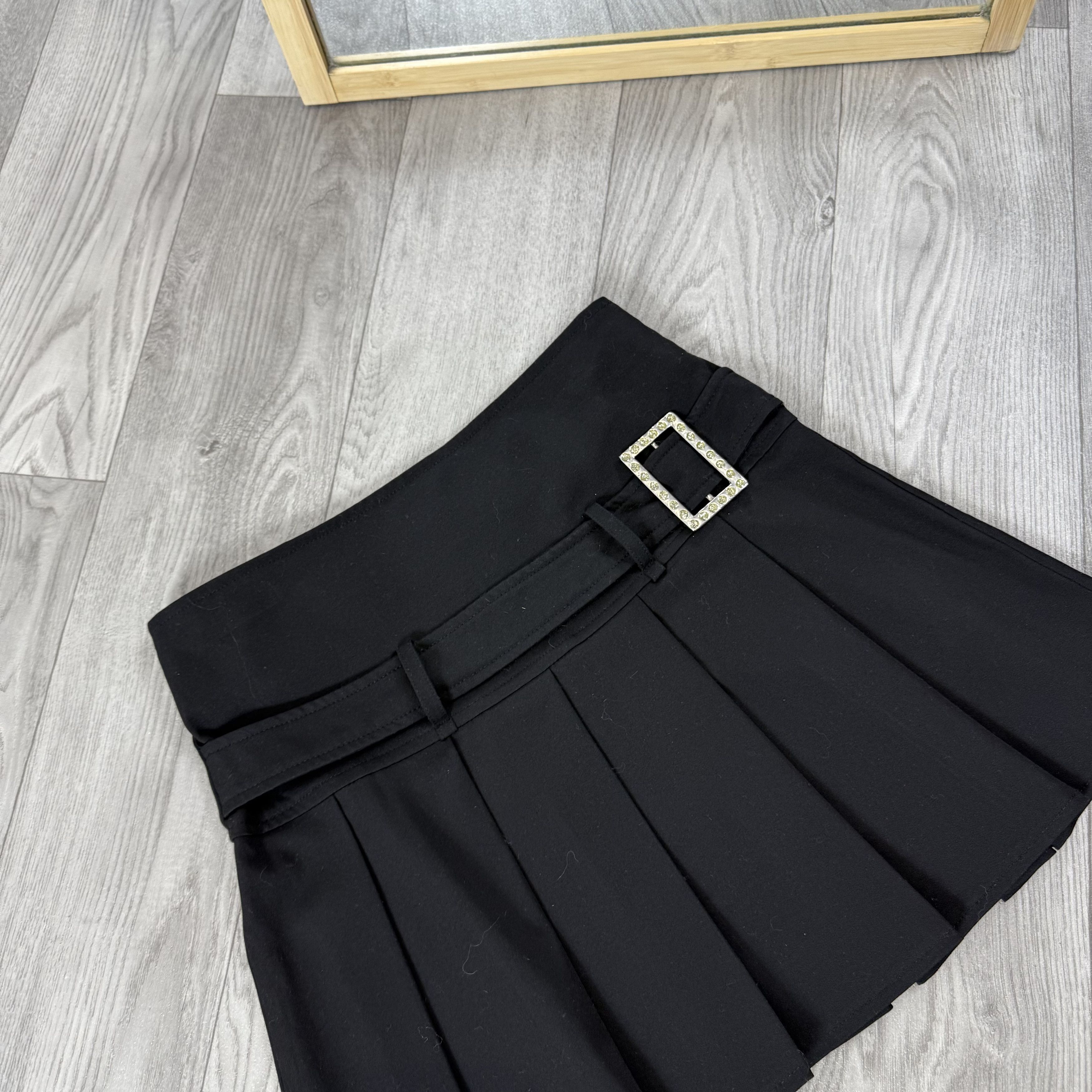 Vintage Vintage Y2K Black Tennis Skirt With Belt XS Size 26" / US 2 / IT 38 - 7 Thumbnail