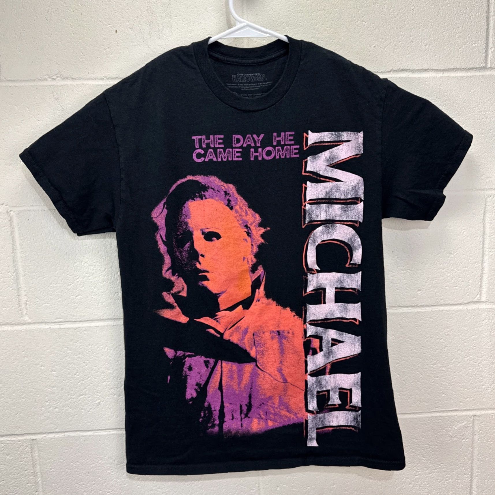 Camel VINTAGE Halloween The Day He Came Home Michael Myers T Shirt Black Medium White Graphic Print Crew Neck Short Sleeve Mens - Size US M / EU 48-50 / 2 - 2 Thumbnail