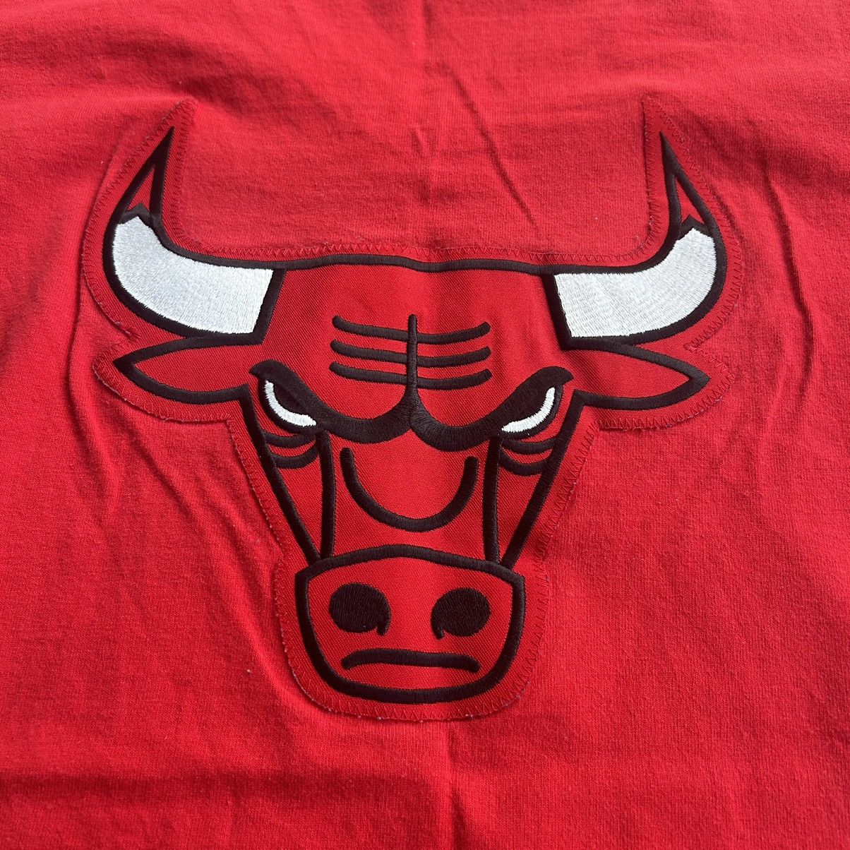 Champion × NBA × Vintage Vintage 90s Champion Chicago Bulls Warm Up Shooting Shirt Size US L / EU 52-54 / 3 - 11 Thumbnail