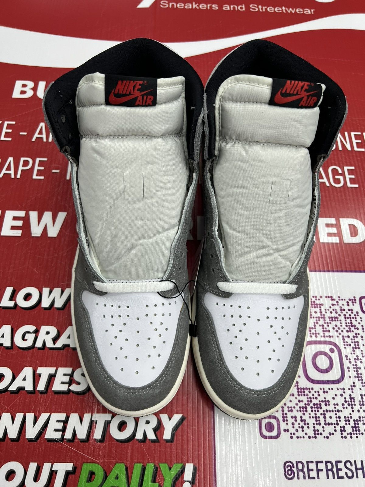 Jordan Brand Air Jordan 1 Washed Black Size 10.5 Size US 10.5 / EU 43-44 - 4 Thumbnail