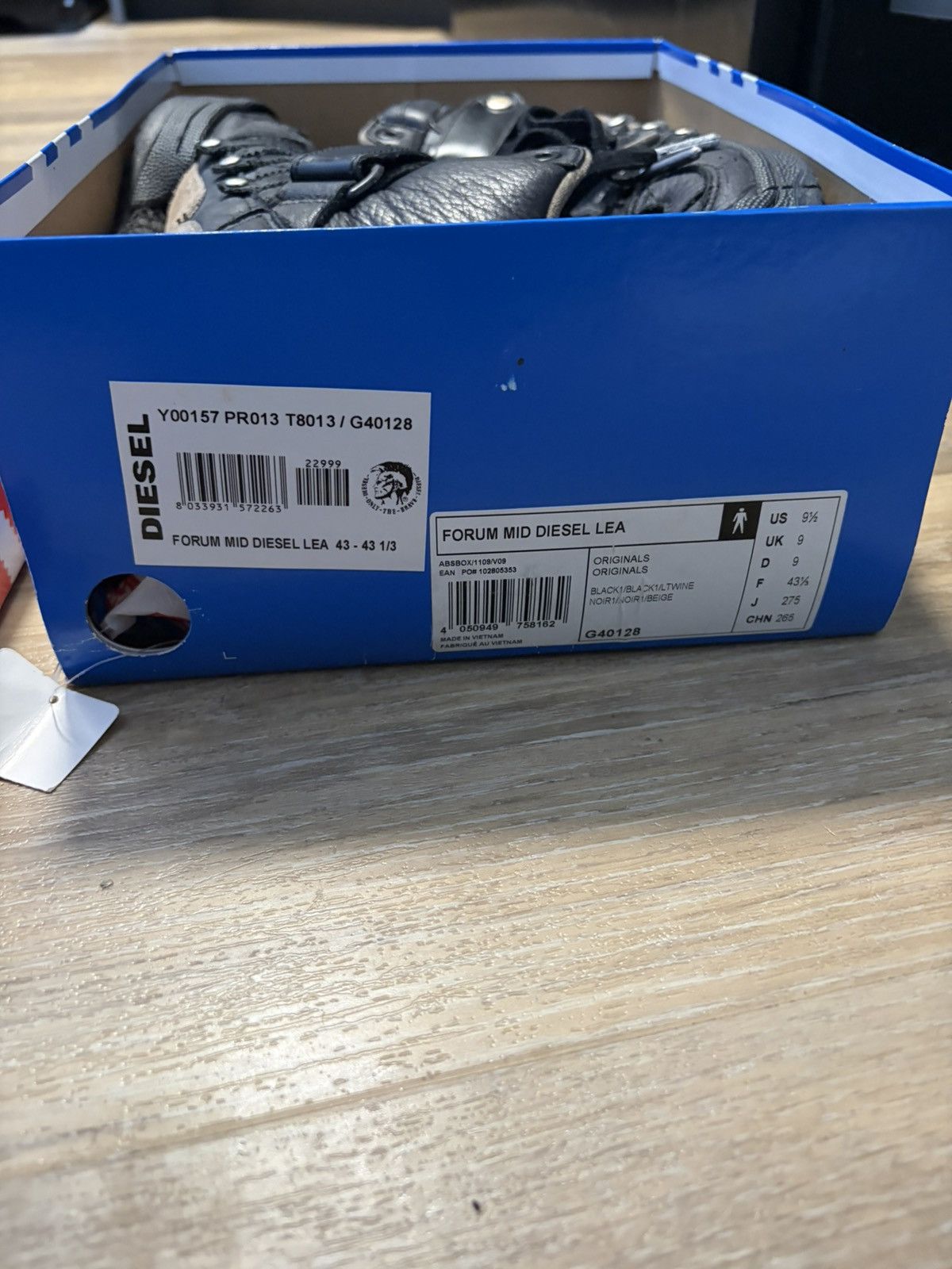 Adidas × Diesel FW11 Diesel x Adidas Forum Mid Size US 9.5 / EU 42-43 - 3 Thumbnail