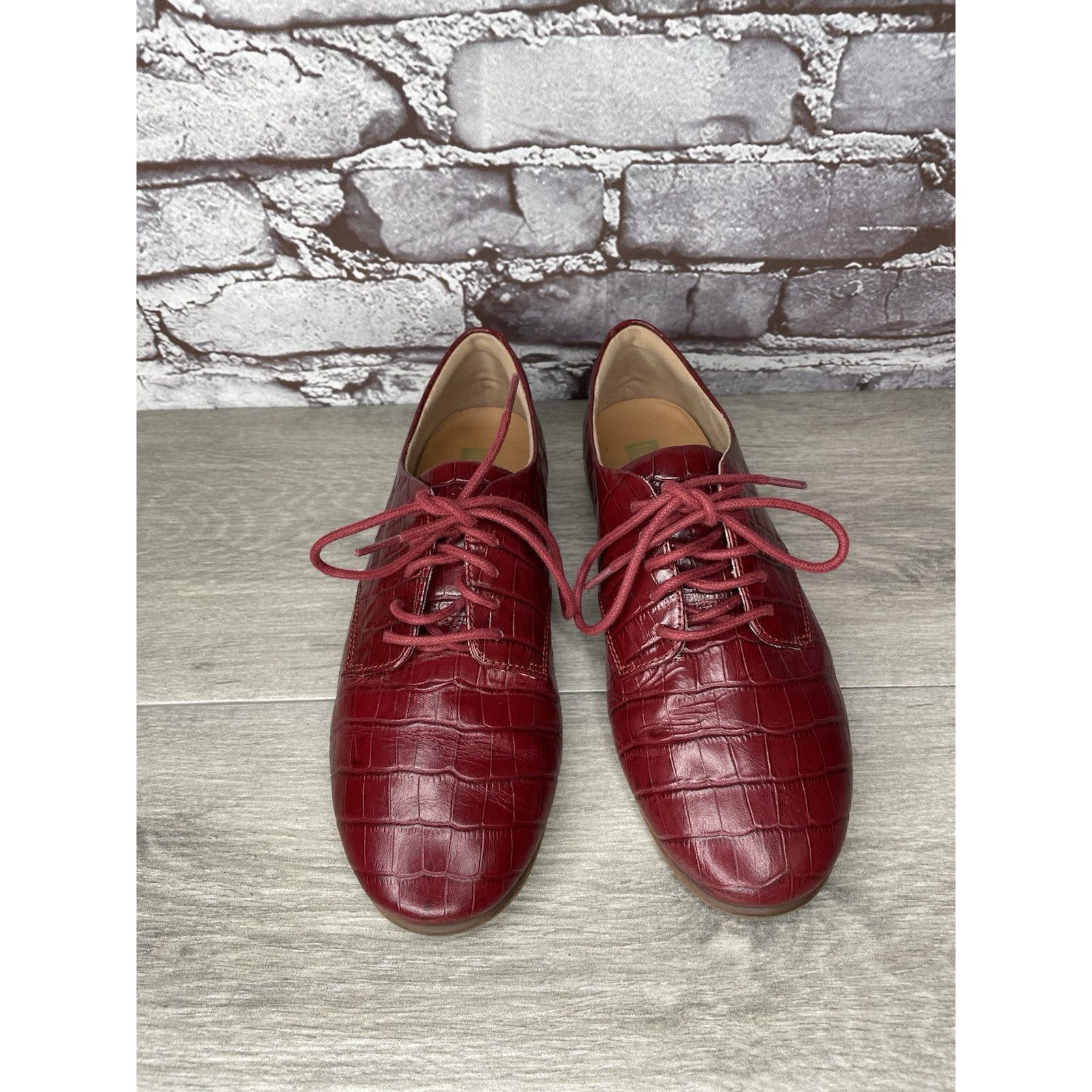 Other Fitflop Red Croco Leather Lace Up Comfort Oxfords Shoes Wome Size US 7 / IT 37 - 2 Thumbnail