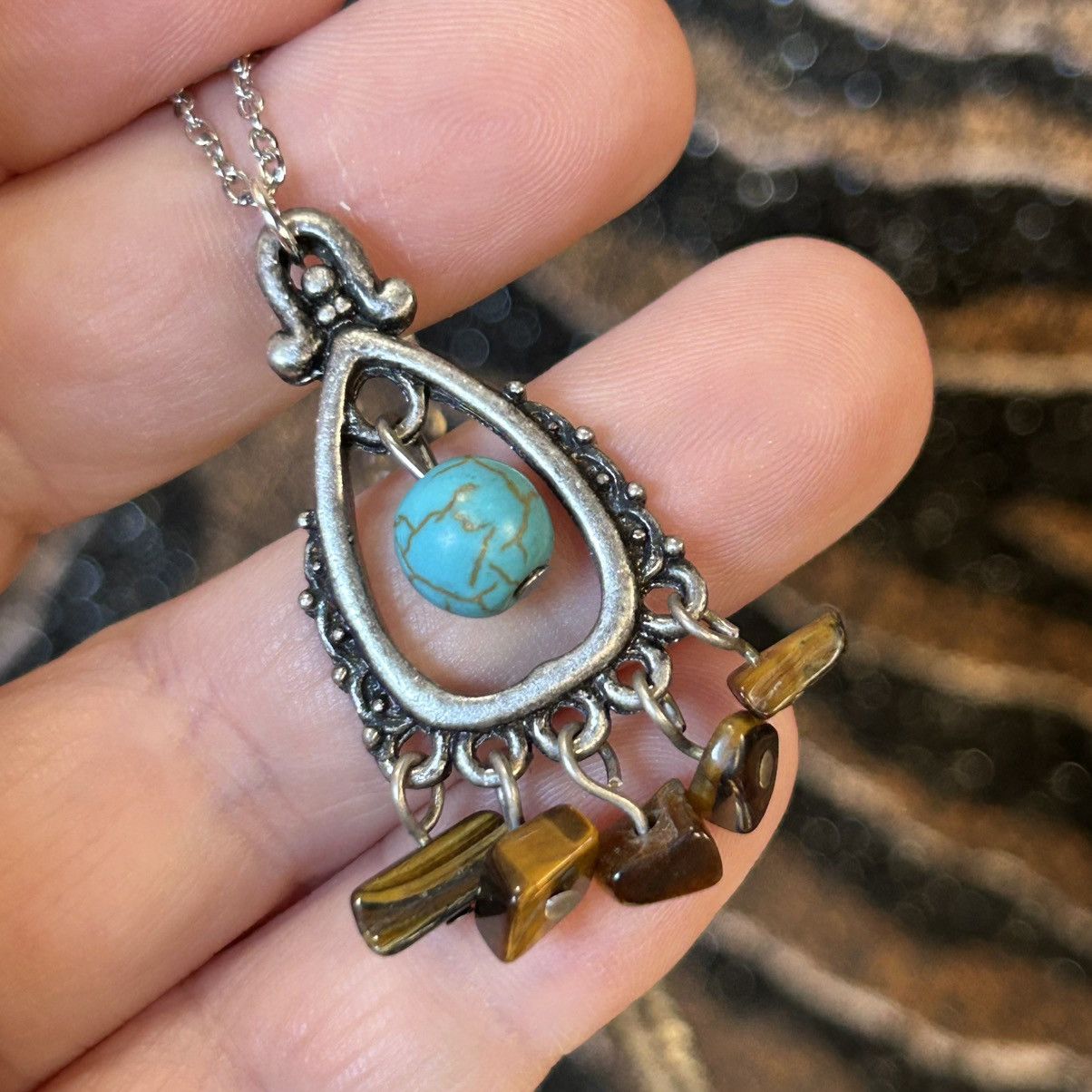 Handmade Handcrafted southwest style tigers eye turquoise necklace Size ONE SIZE - 1 Thumbnail