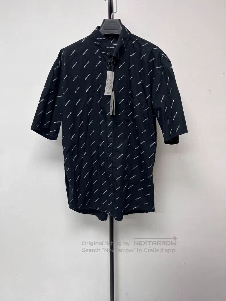 Balenciaga Balenciaga size 38 Fully Decorated Logo Short Sleeve Shirt Size US S / EU 44-46 / 1 - 1 Thumbnail