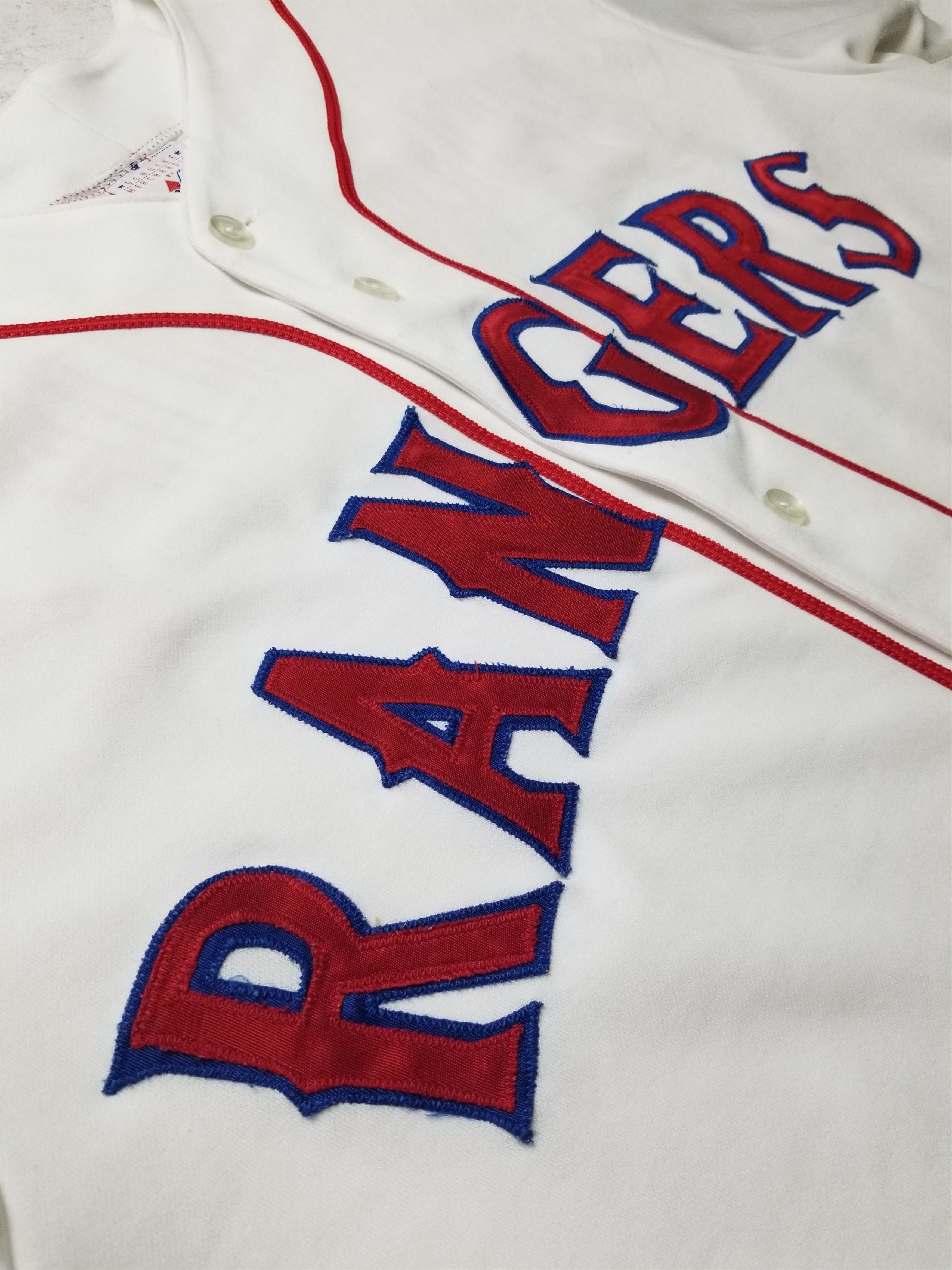 Majestic VTG Rodriguez #7 Texas Rangers Majestic Sewn White Jersey Size US L / EU 52-54 / 3 - 12 Thumbnail