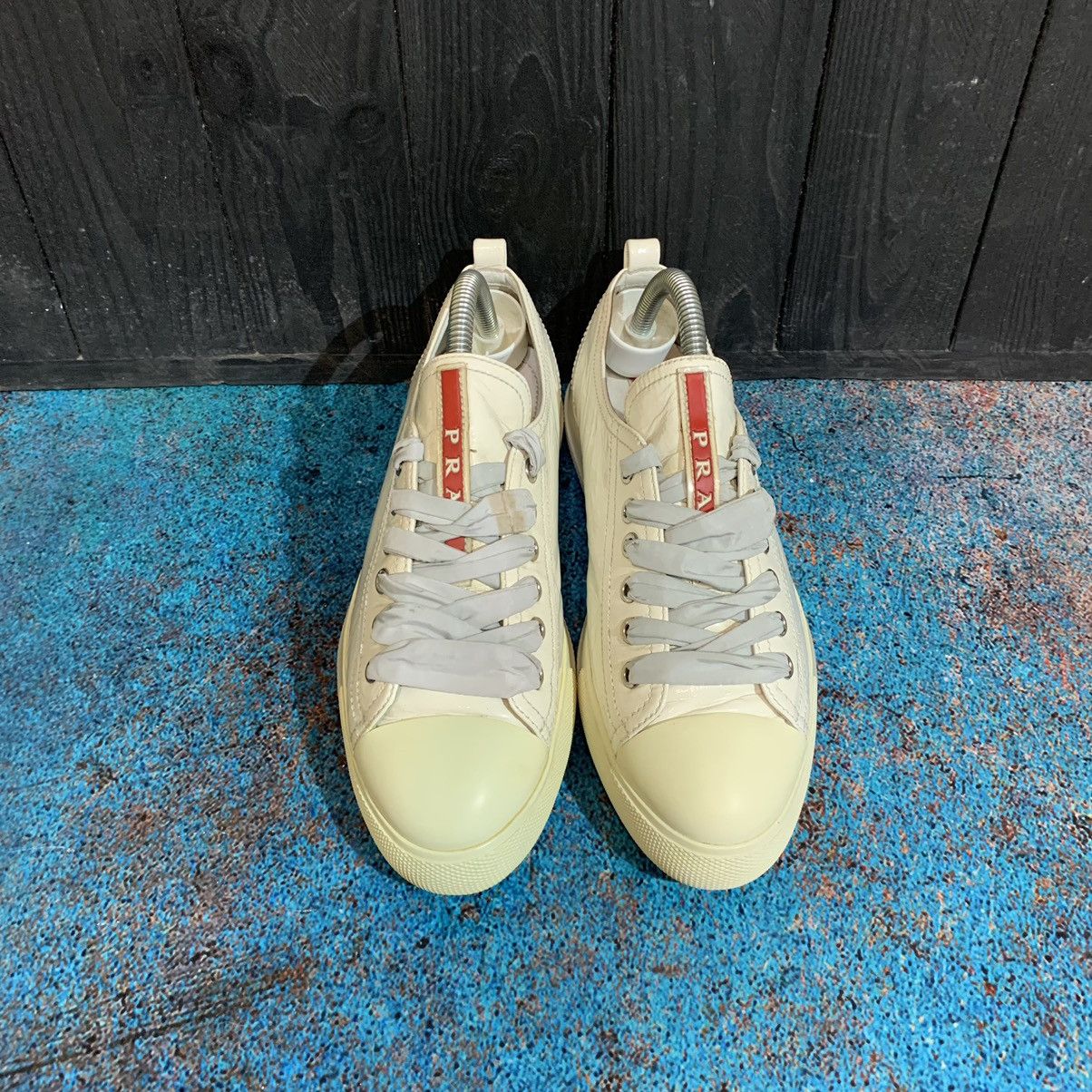 Prada × Vintage Prada Red Tab Leather Sneakers Size 35.5 Size US 5.5 / IT 35.5 - 5 Thumbnail