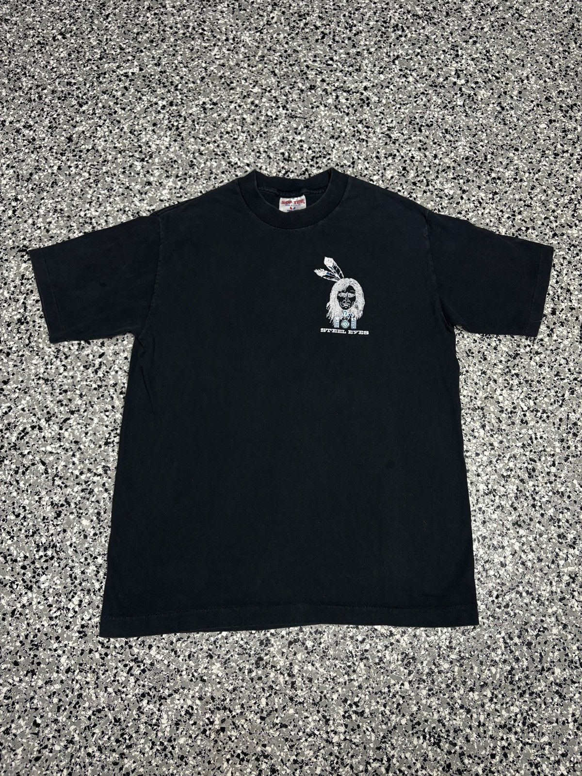 Vintage Vintage 1992 Sof Tee “Steel Eyes” Native T-Shirt Size M 0788 Size US M / EU 48-50 / 2 - 2 Thumbnail