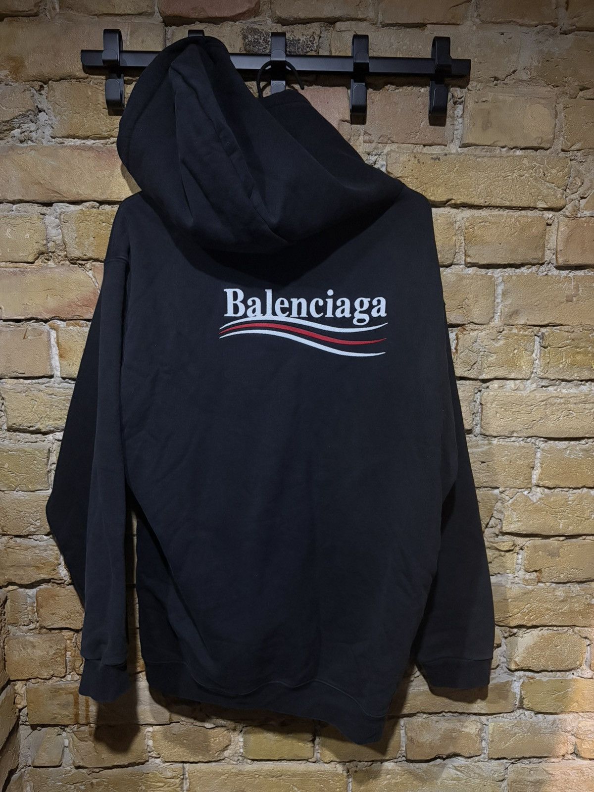 Balenciaga balenciaga campaign embroidered logo hoodie Size US L / EU 52-54 / 3 - 2 Thumbnail