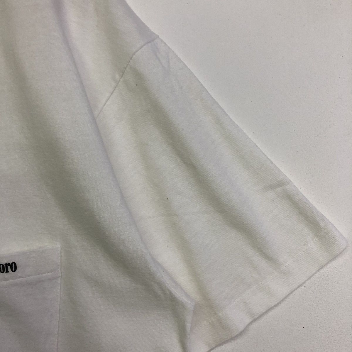 Marlboro × Vintage Vintage Marlboro pocket Tshirt Size US L / EU 52-54 / 3 - 7 Thumbnail