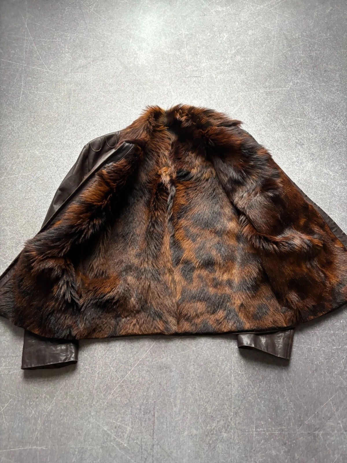 Yohji Yamamoto crazy dolce gabbana 2003 style cropped fur/leather jacket Size US L / EU 52-54 / 3 - 5 Thumbnail