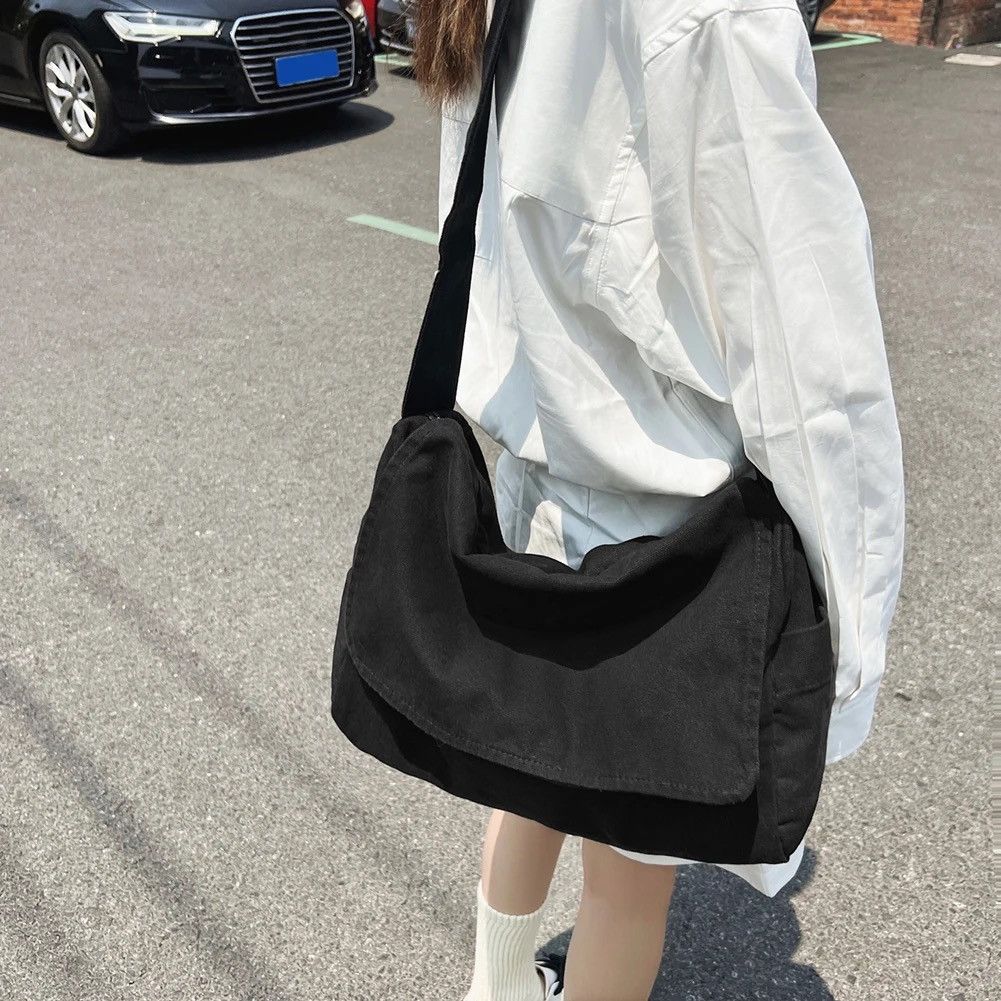 Japanese Brand Black Shoulder Bag Size ONE SIZE - 1 Thumbnail
