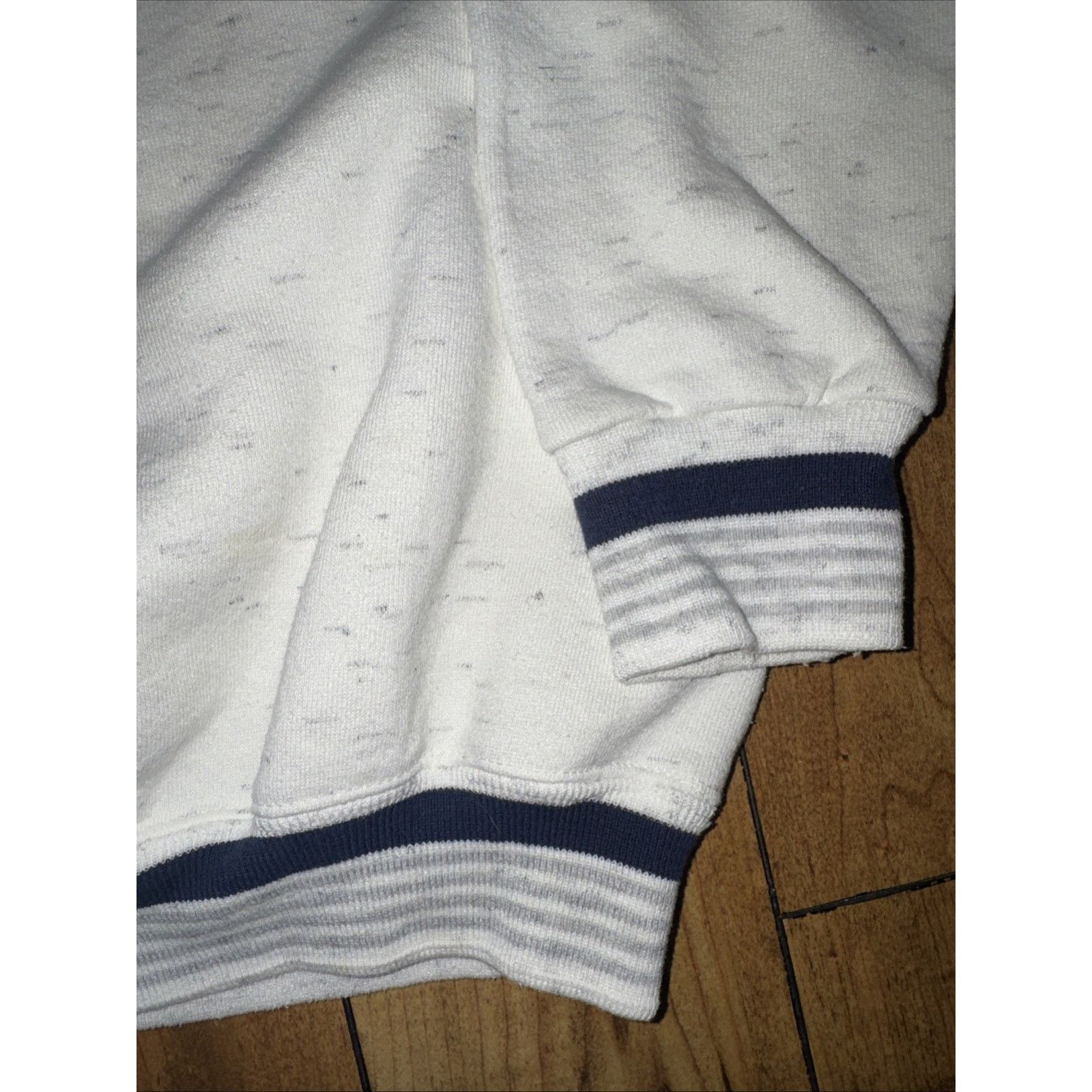 Vintage Vintage Oneita Birchwood Crewneck L Preppy 80s Ivy League Size US L / EU 52-54 / 3 - 3 Thumbnail