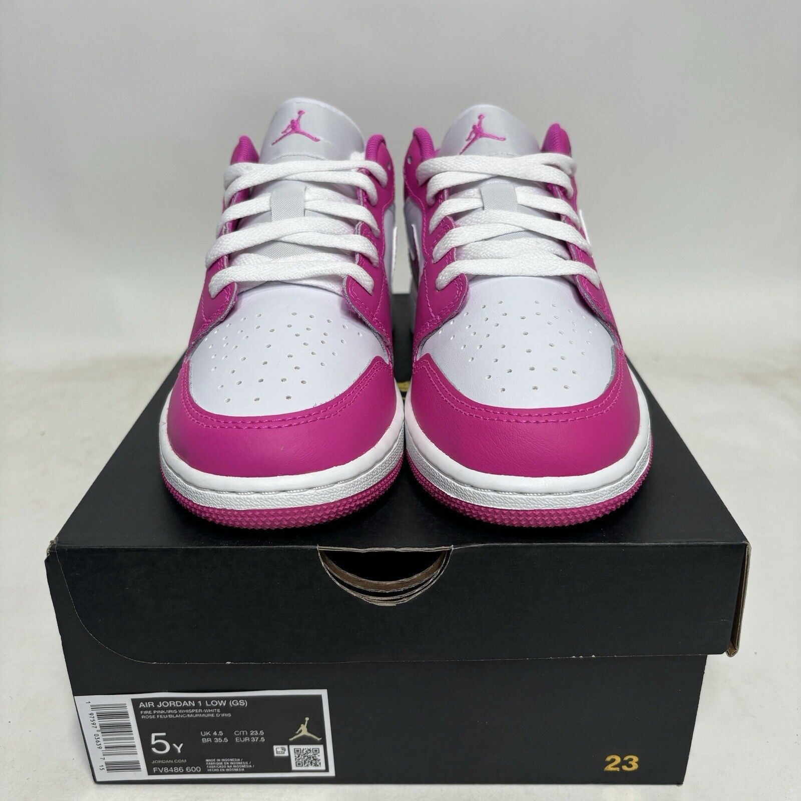 Nike Nike Air Jordan 1 Retro Low GS “Fire Pink/Barbie” 2024 Size US 6.5 / IT 36.5 - 2 Thumbnail