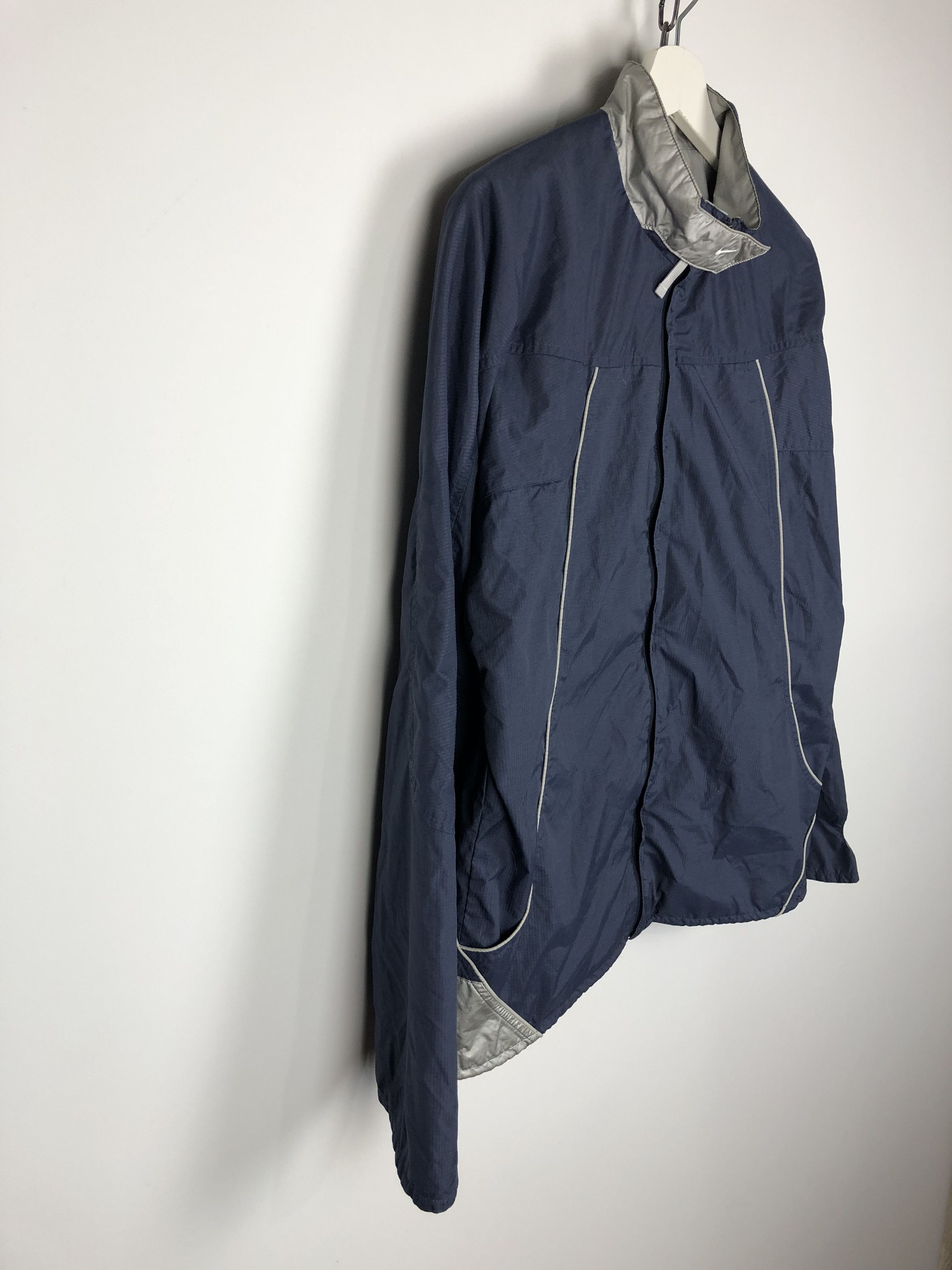 Nike Nike Vintage Y2K Jacket Zip Swoosh Logo Nylon size S Size US S / EU 44-46 / 1 - 5 Thumbnail