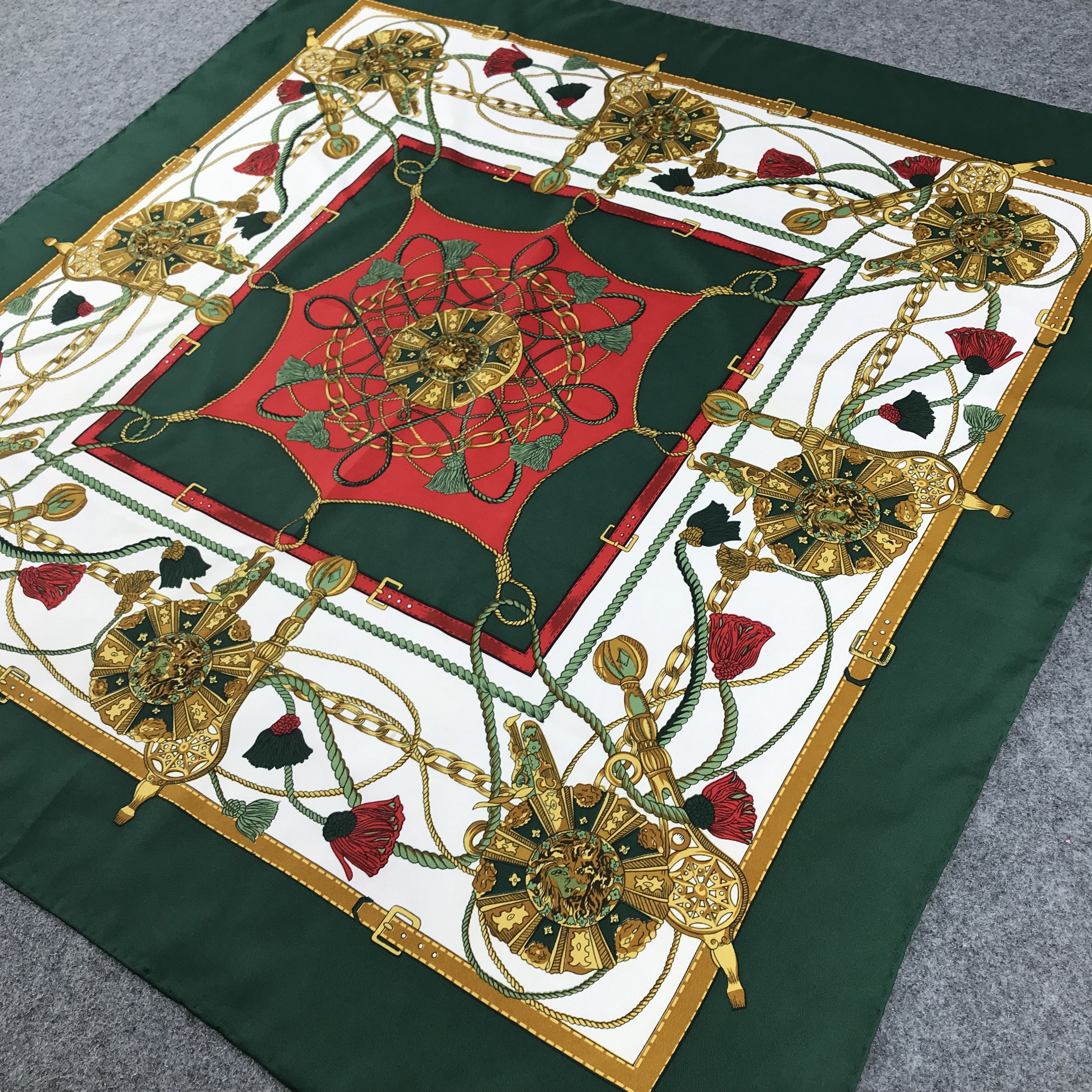 Vintage Luxury Art Nouveau Design Silk Scarf M141 Size ONE SIZE - 4 Thumbnail