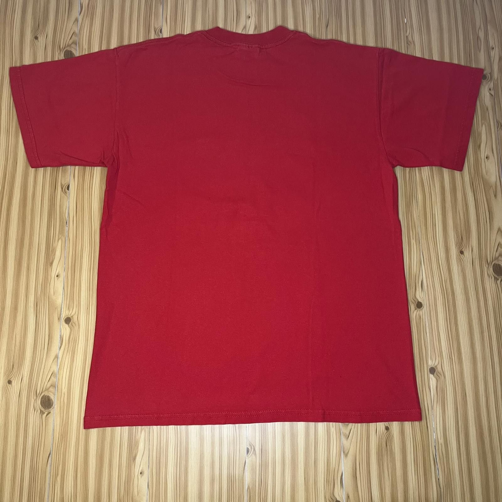 Gildan VTG Red M&M Graphic Tee – Medium Size US M / EU 48-50 / 2 - 2 Thumbnail