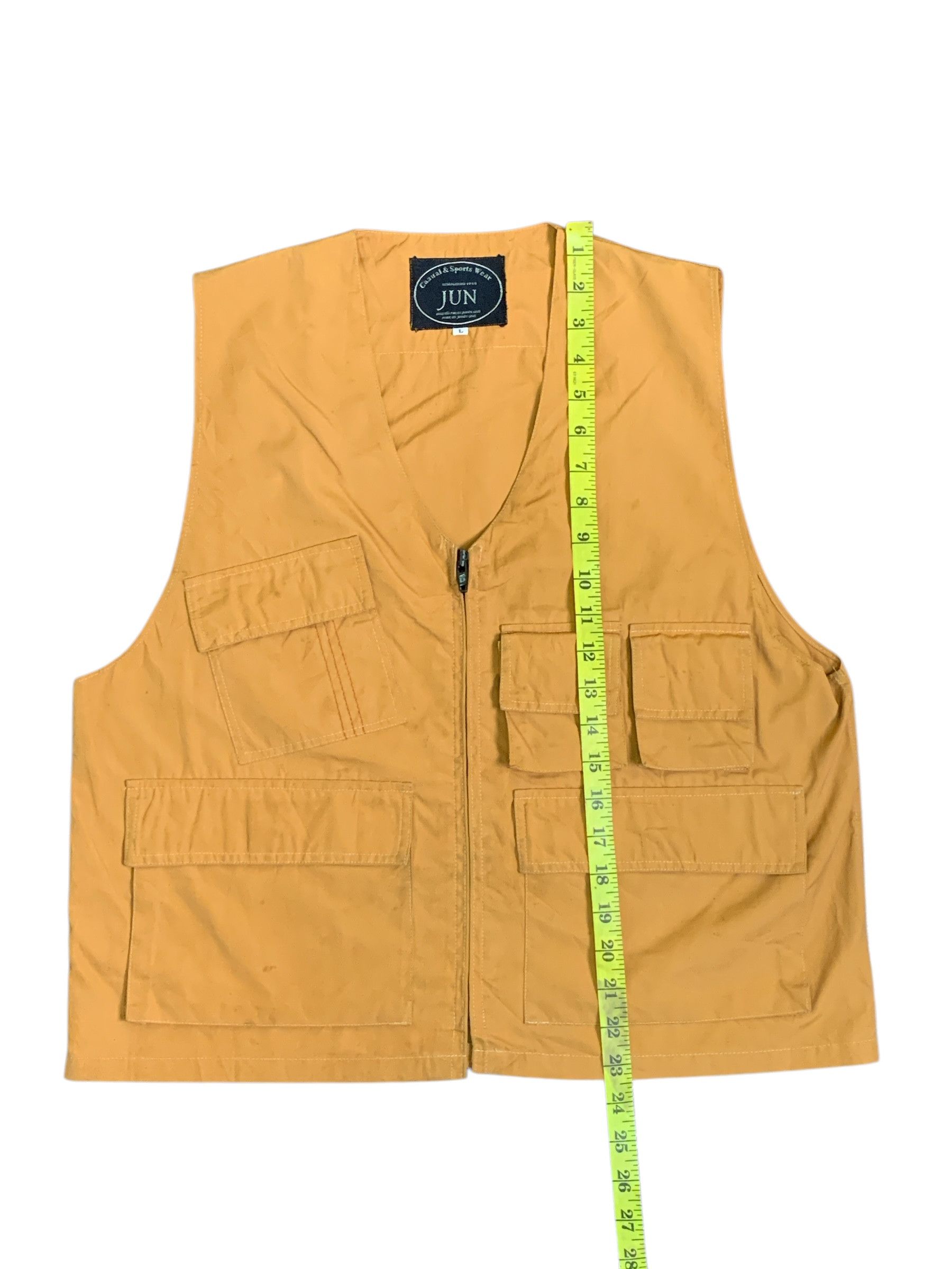 Japanese Brand × Jun Takahashi Rare Design Vintage Jun Casual & Sports Wear Vests Size US L / EU 52-54 / 3 - 8 Thumbnail
