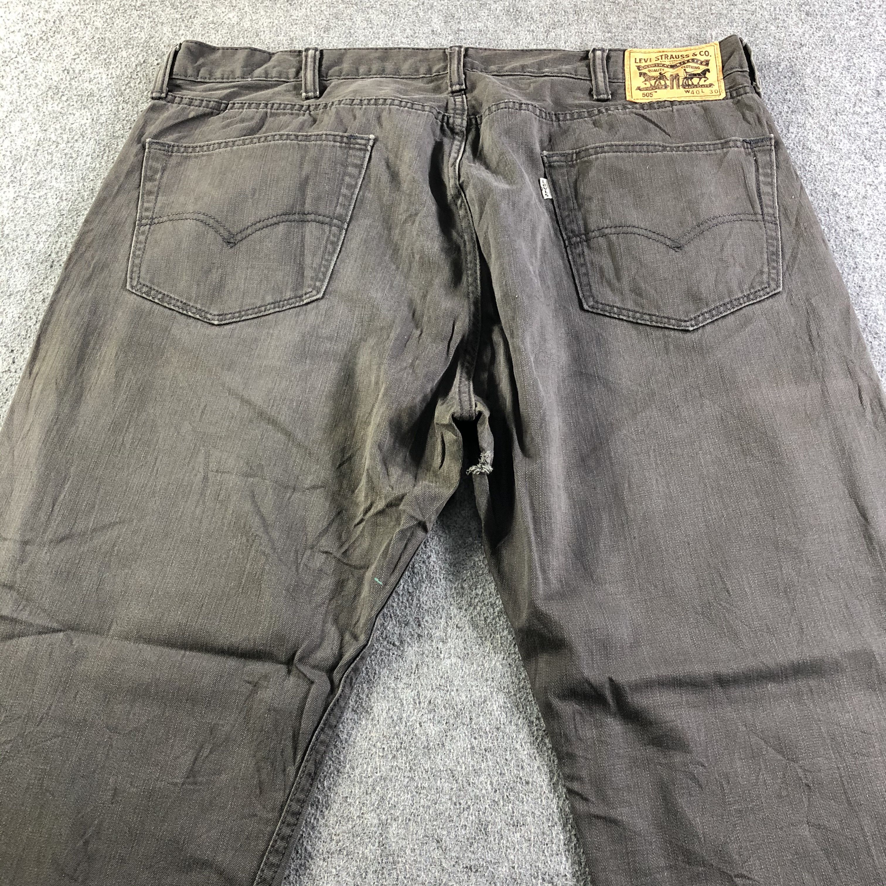Levi's Vintage Levis 505 Jeans-J4412 Size US 39 - 4 Thumbnail