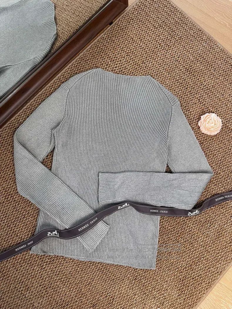 Hermes Hermes Margiela Era Silk Side Button Knit Top - Grey Size XS / US 0-2 / IT 36-38 - 2 Thumbnail