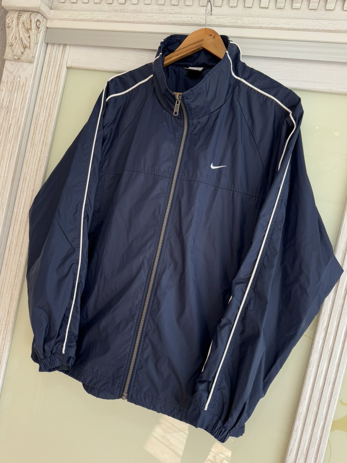 Nike × Vintage Nike Vintage Nylon Track Windbreaker Jacket Navy Drill Y2K Size US L / EU 52-54 / 3 - 5 Thumbnail