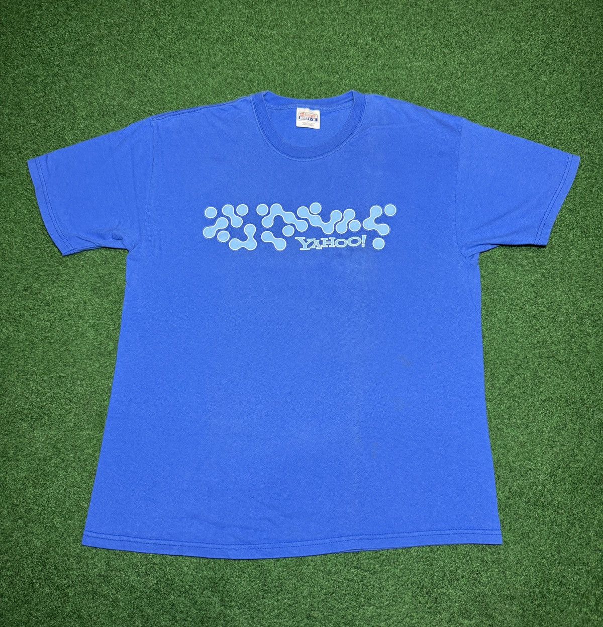 Vintage Vintage 90s Yahoo Tech Company Silicon Valley Y2K T Shirt Size US L / EU 52-54 / 3 - 1 Thumbnail