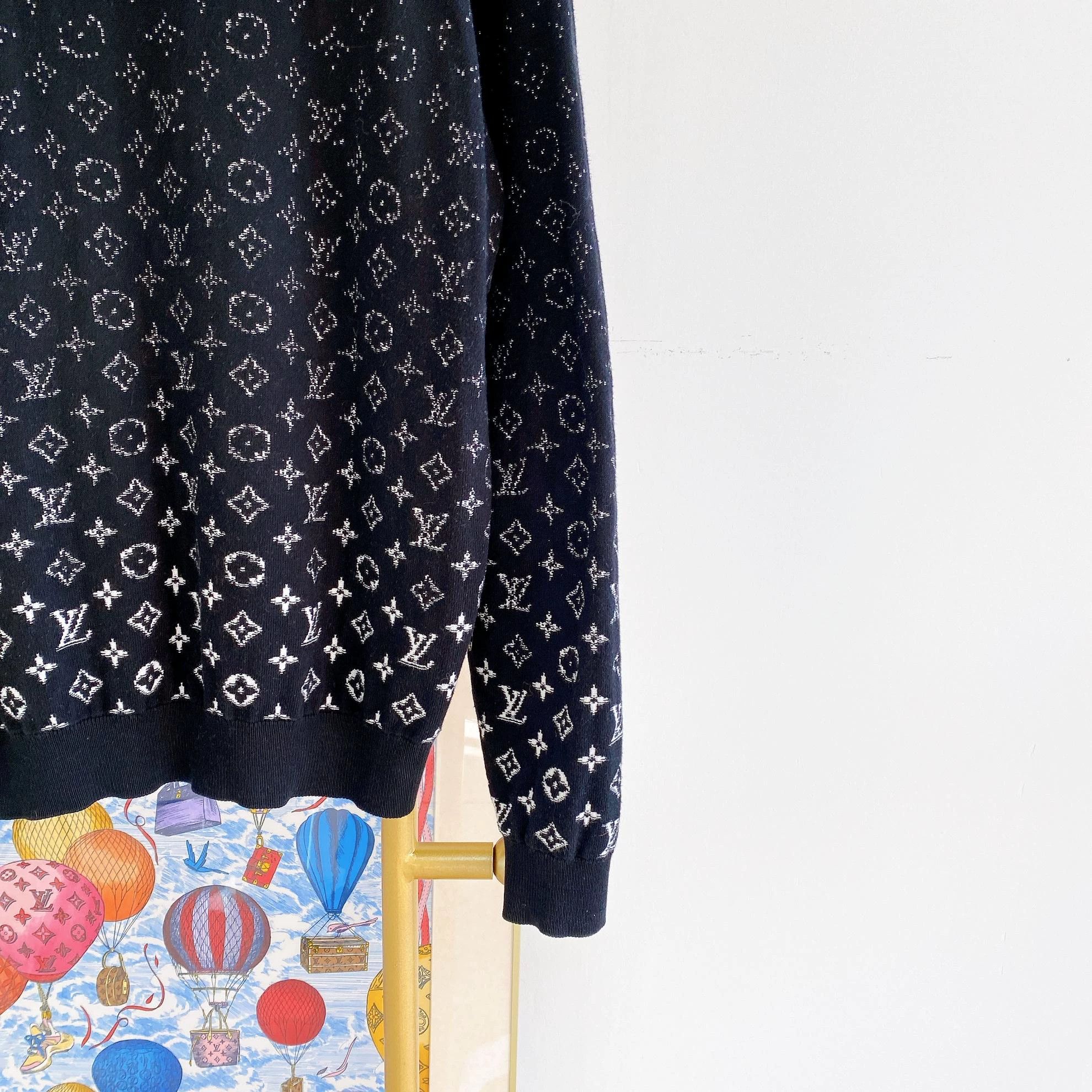 Louis Vuitton Louis Vuitton Black All Over Logo Knit Top M Size US M / EU 48-50 / 2 - 6 Thumbnail