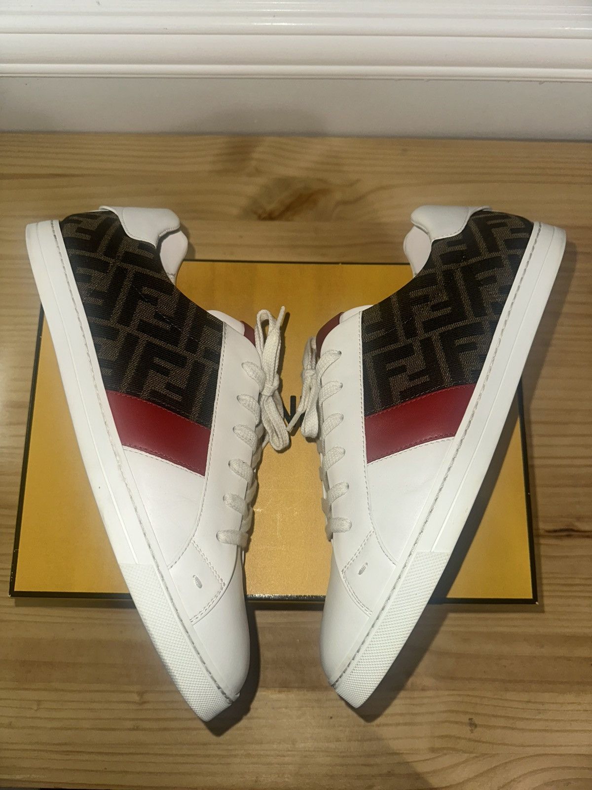 Fendi Fendi canvas low sneakers Size US 11 / EU 44 - 1 Thumbnail