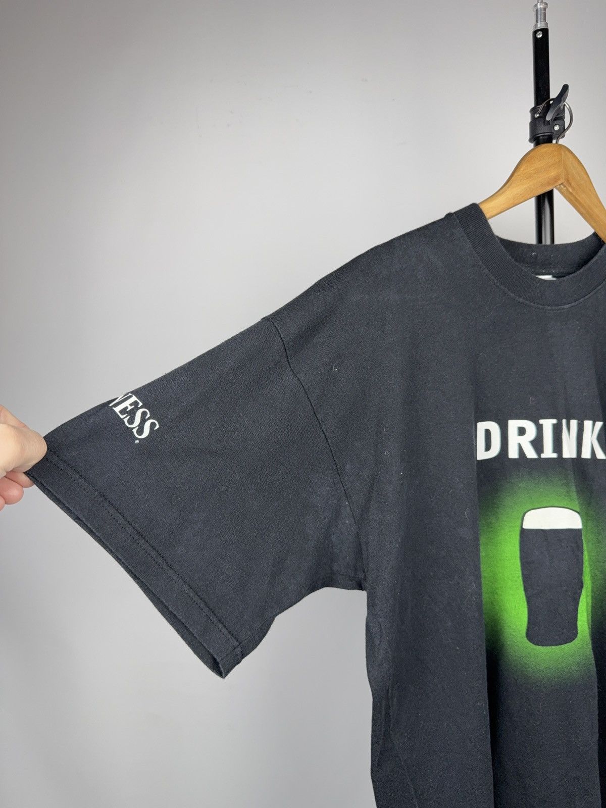 Vintage 90s Guinness St. Patrick’s Day Drink Pint Graphic T-Shirt Size US XL / EU 56 / 4 - 7 Thumbnail