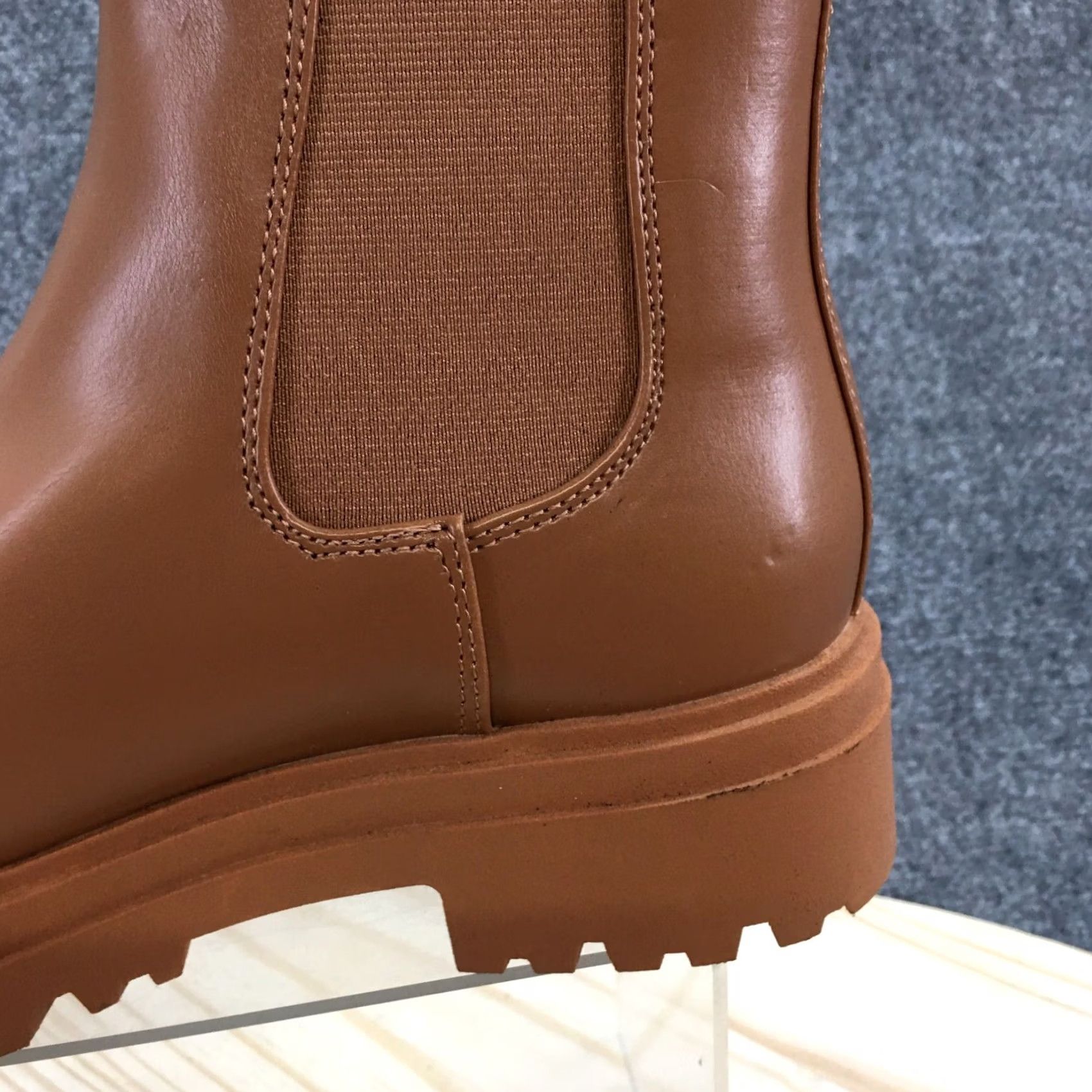 Vintage A New Day Boots Womens 7.5 M Chelsea Ankle Bootie Brown Faux Leather Pull On Brown Chelsea Ankle Bootie Womens 7.5 M Size US 8 / IT 38 - 4 Thumbnail