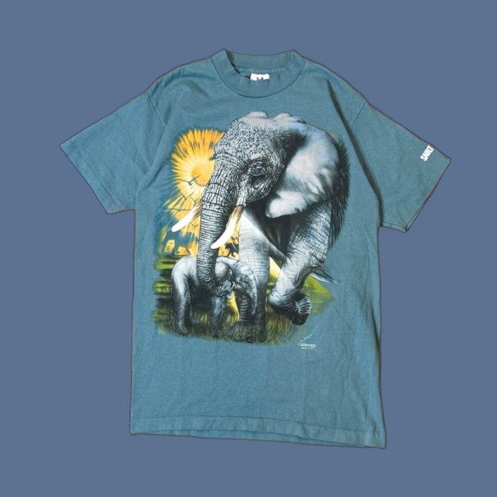 TEE JAYS VINTAGE 90s Elephant Big Graphic T-Shirt Tee jays Blue M Men Crew Neck Short Sleeve/Single Stitch? Size US M / EU 48-50 / 2 - 1 Thumbnail