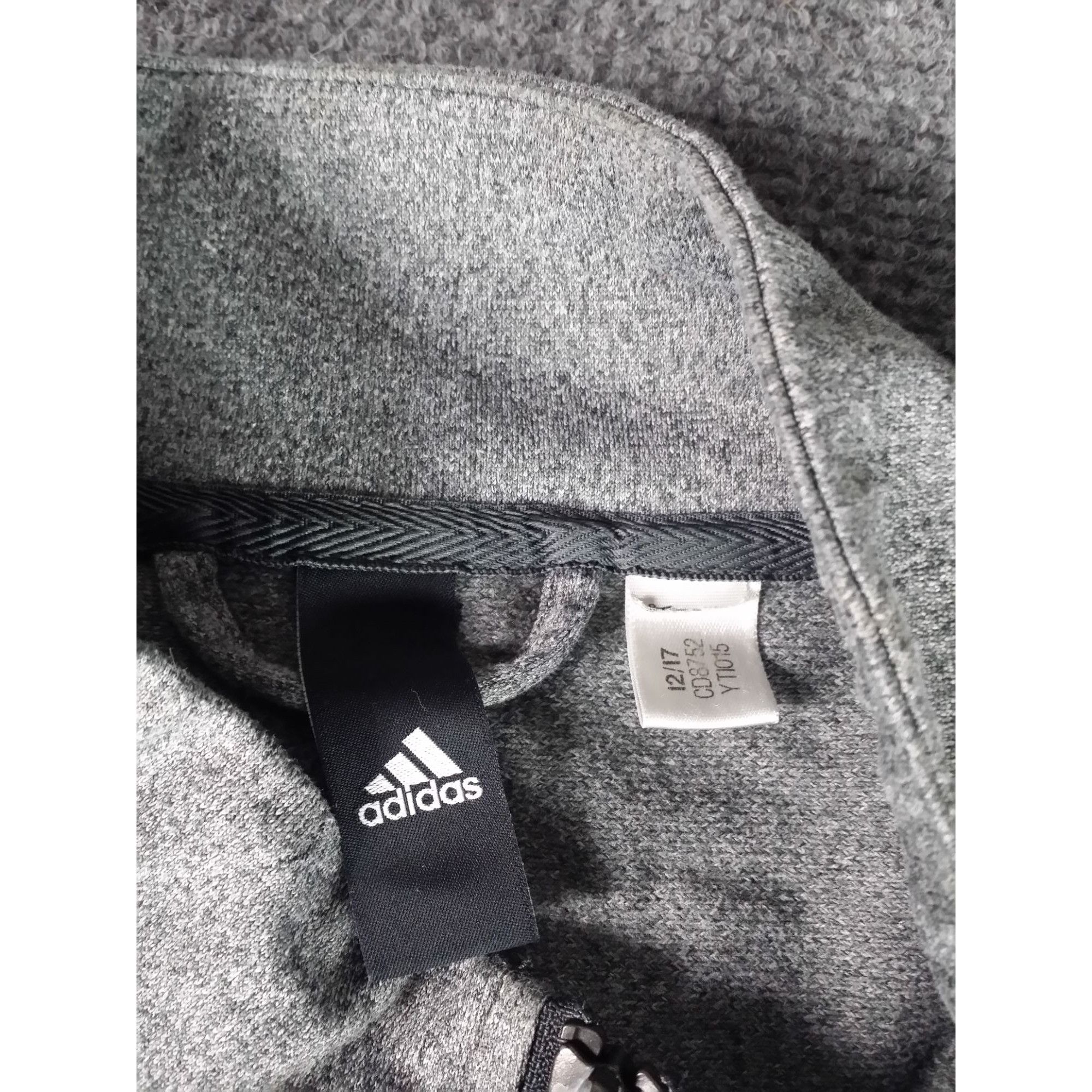 Adidas Adidas 3 Stripe Full Zip Tricot Tracktop Men Sz M Gray Black Size US M / EU 48-50 / 2 - 6 Thumbnail