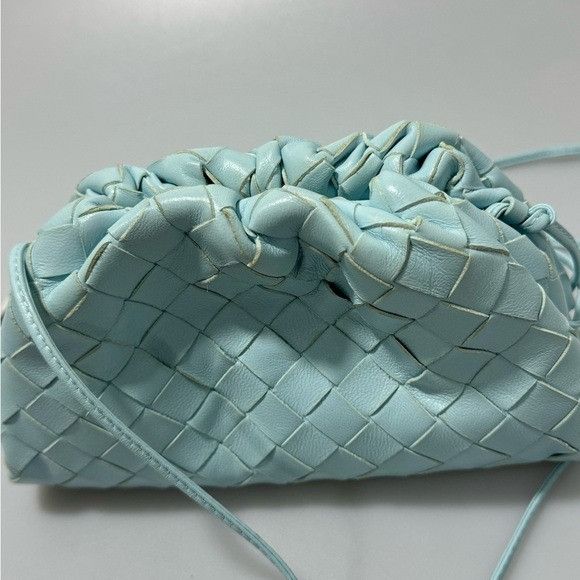 Bottega Veneta Bottega Veneta Mini Intrecciato Leather Pouch Clutch Pale Bl Size ONE SIZE - 5 Thumbnail