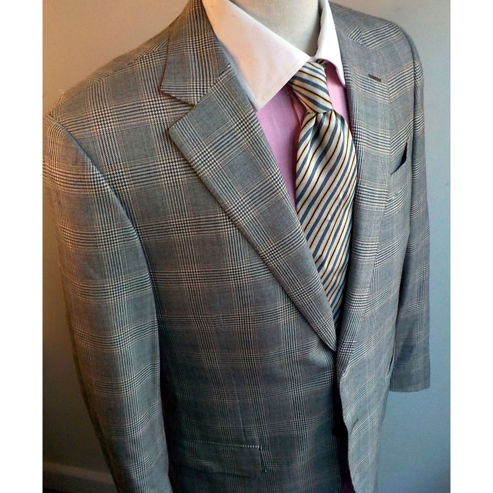 Loro Piana VINTAGE Trussini Boyd's Loro Piana Super 120'2 Wool Plaid Blazer 42L Brown Black Beige Mens Blazer Size 42R - 3 Thumbnail