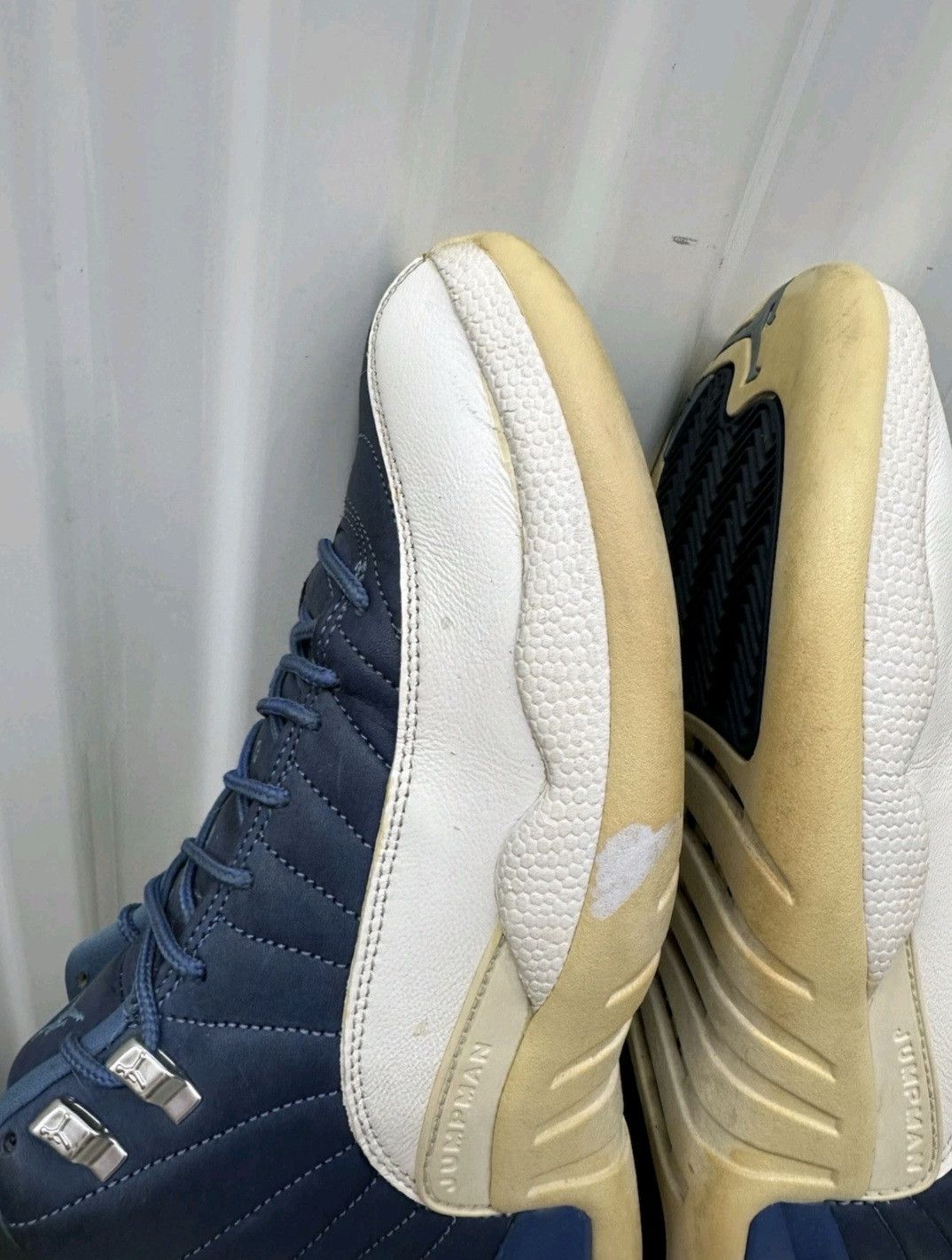 Jordan Brand Nike Air Jordan Retro 12 Indigo 130690404 Size 9 Men Size US 9 / EU 42 - 7 Thumbnail