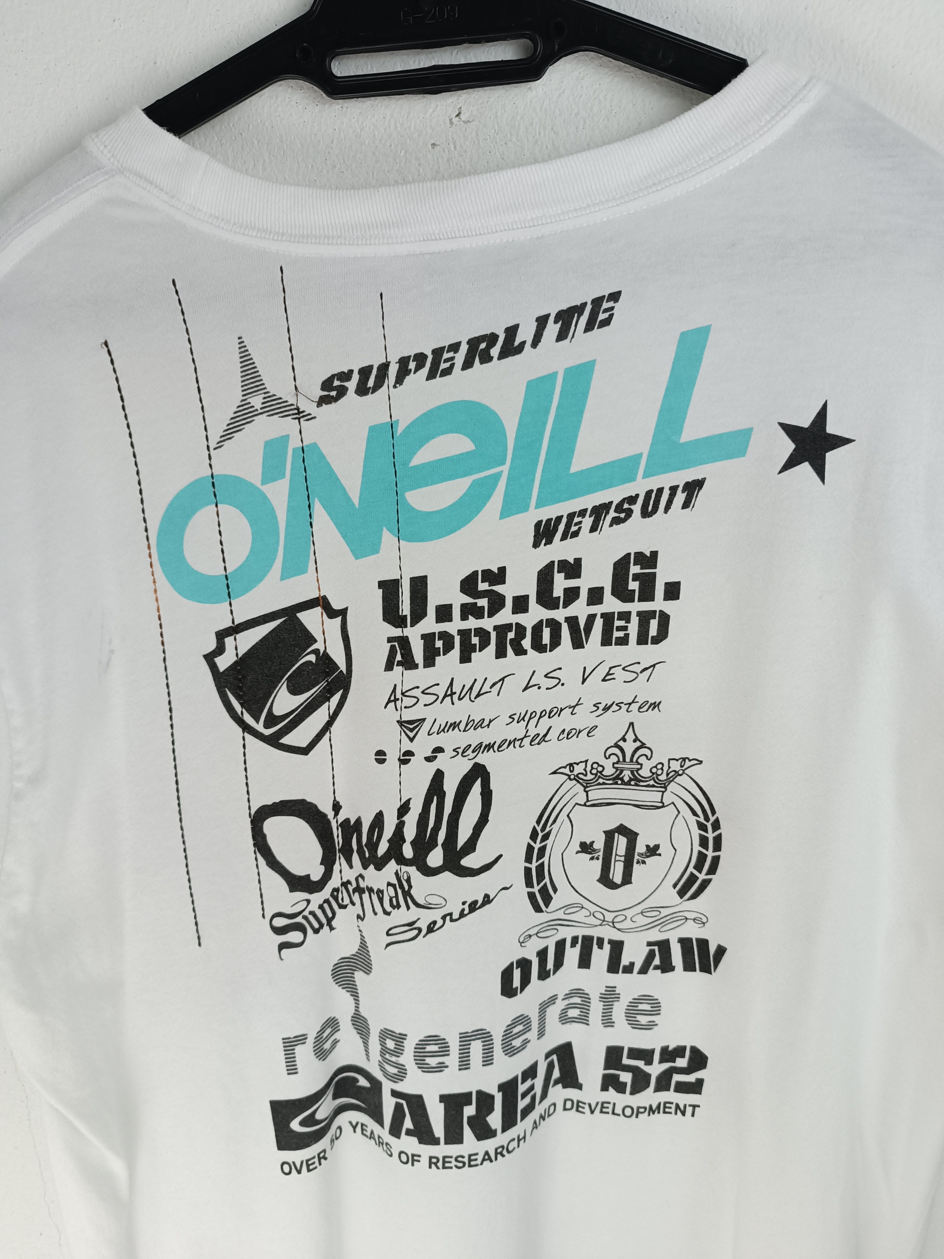 O'Neill VINTAGE O'NEILL FULL LOGO SURF LONGBOARD BEACH SUMMER TEE Size US L / EU 52-54 / 3 - 15 Thumbnail