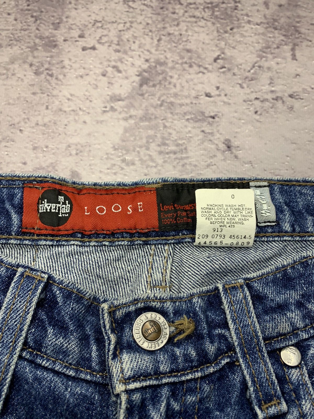 Levi's Very Rare 1993 Levi’s Silver Tab Blank Tab Loose Jeans USA Size US 32 / EU 48 - 11 Thumbnail