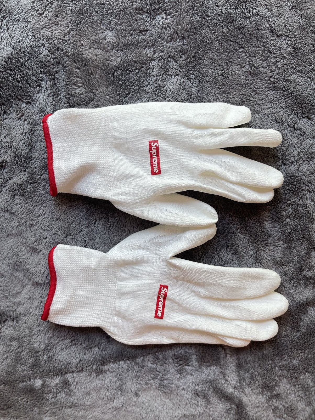 Supreme Supreme Rubberized Gloves FW20 Size ONE SIZE - 1 Thumbnail