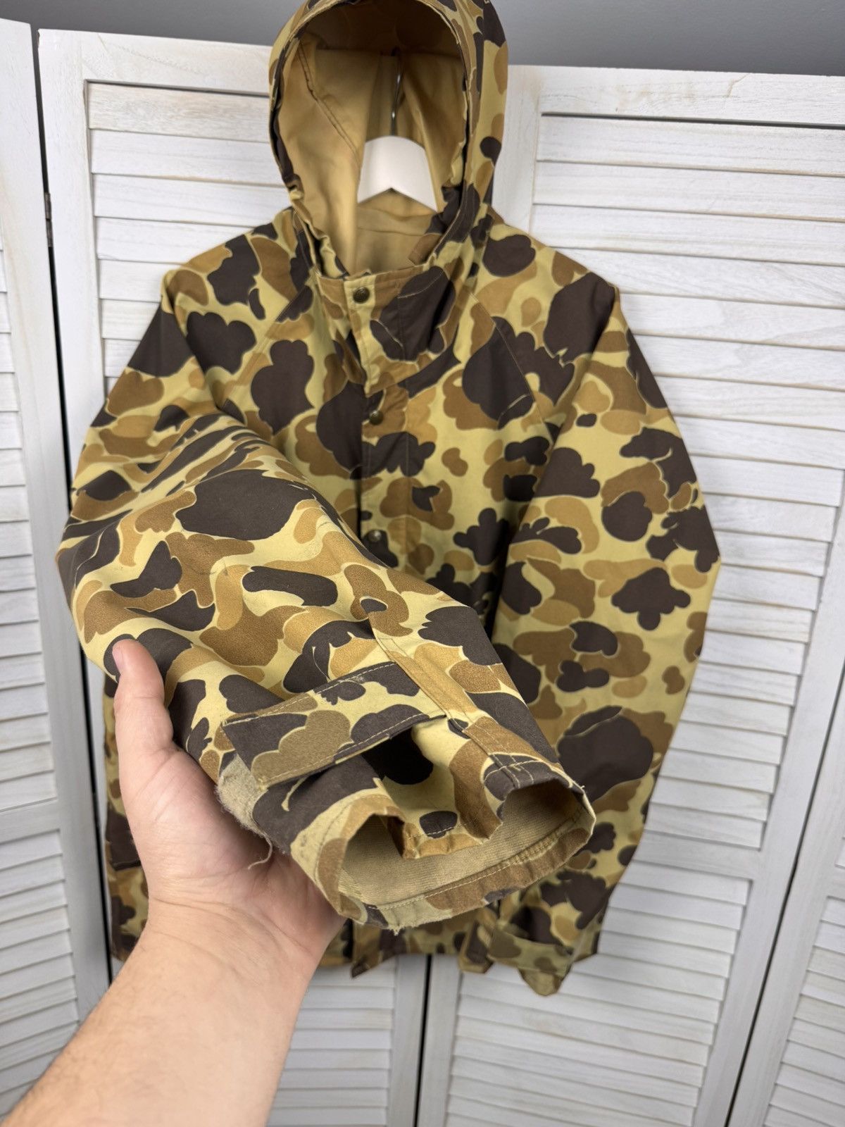 Vintage Vintage GORE-TEX Waterproof Camouflage Jacket Brown Beige Size US L / EU 52-54 / 3 - 8 Thumbnail