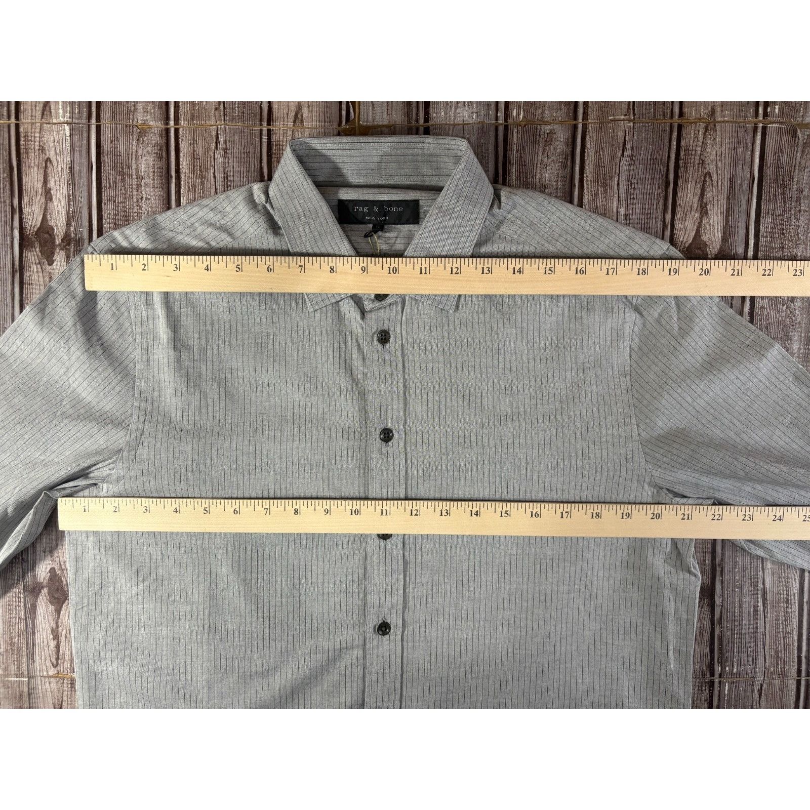 Rag & Bone RAG & BONE Charles striped dress shirt size 16 color chambra Size US M / EU 48-50 / 2 - 9 Thumbnail