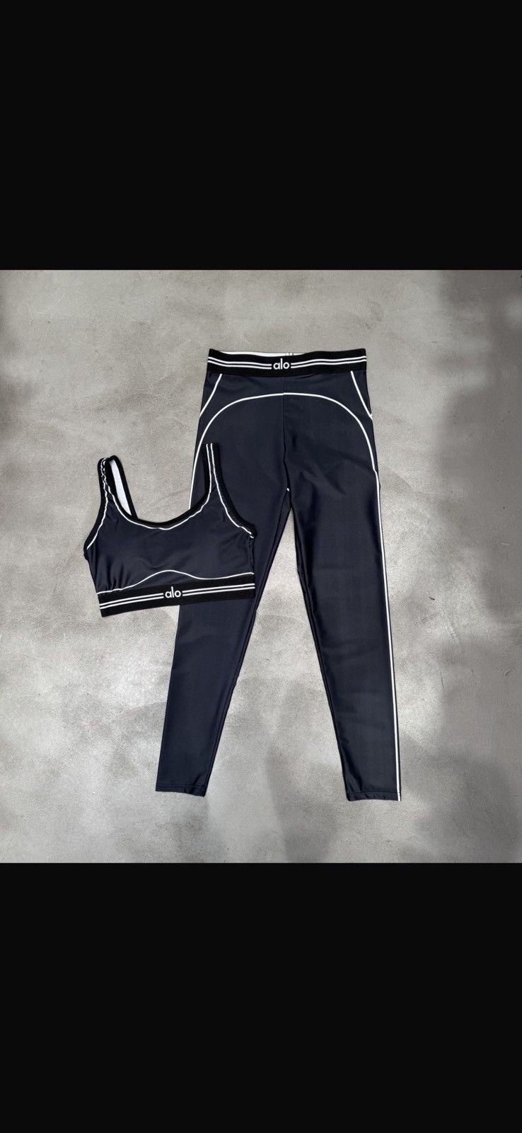 Alo Alo sport bra and legging Size S / US 4 / IT 40 - 1 Preview