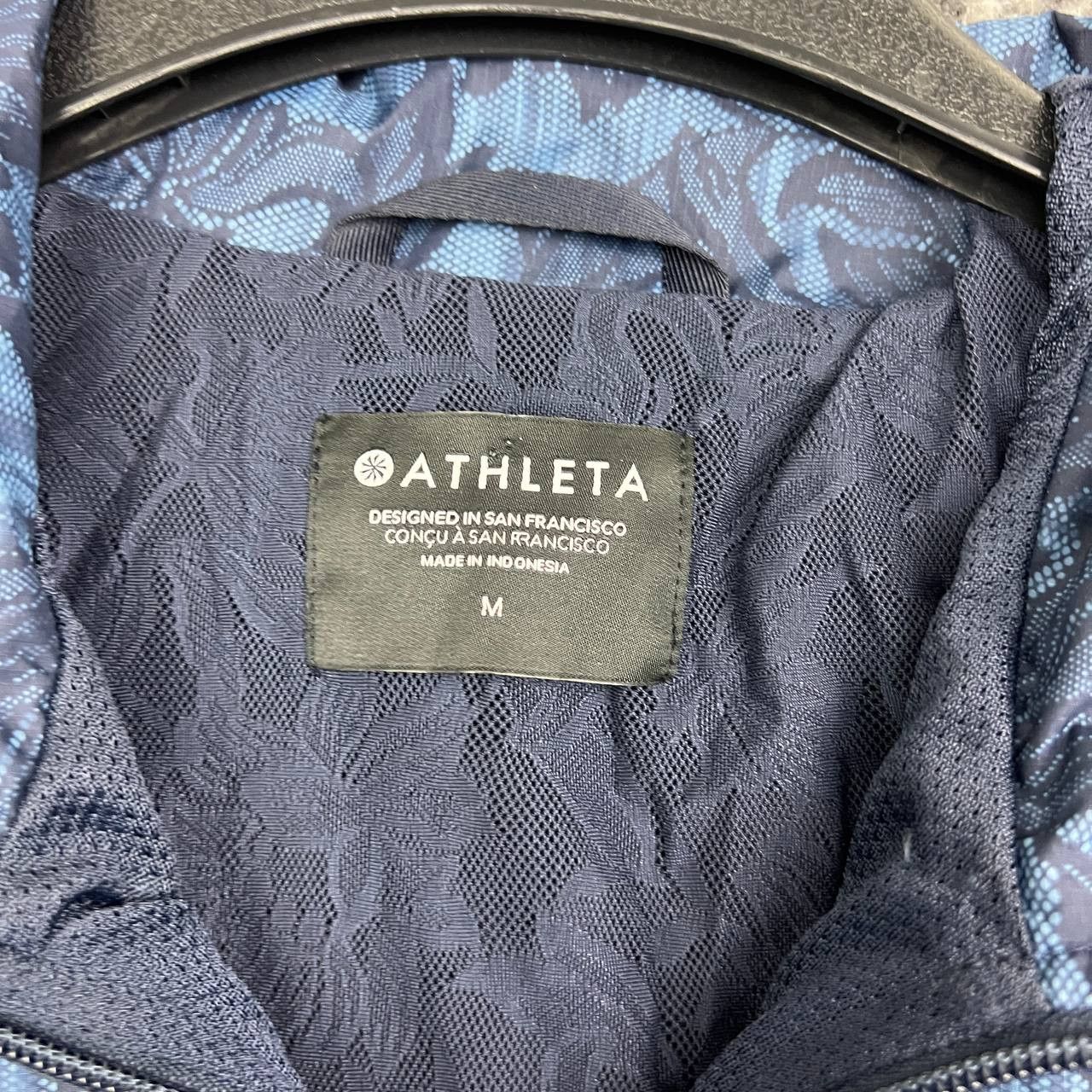 Athleta Athleta Sightseer Lace Jacket Floral Full Zip Windbreaker M Size M / US 6-8 / IT 42-44 - 2 Thumbnail