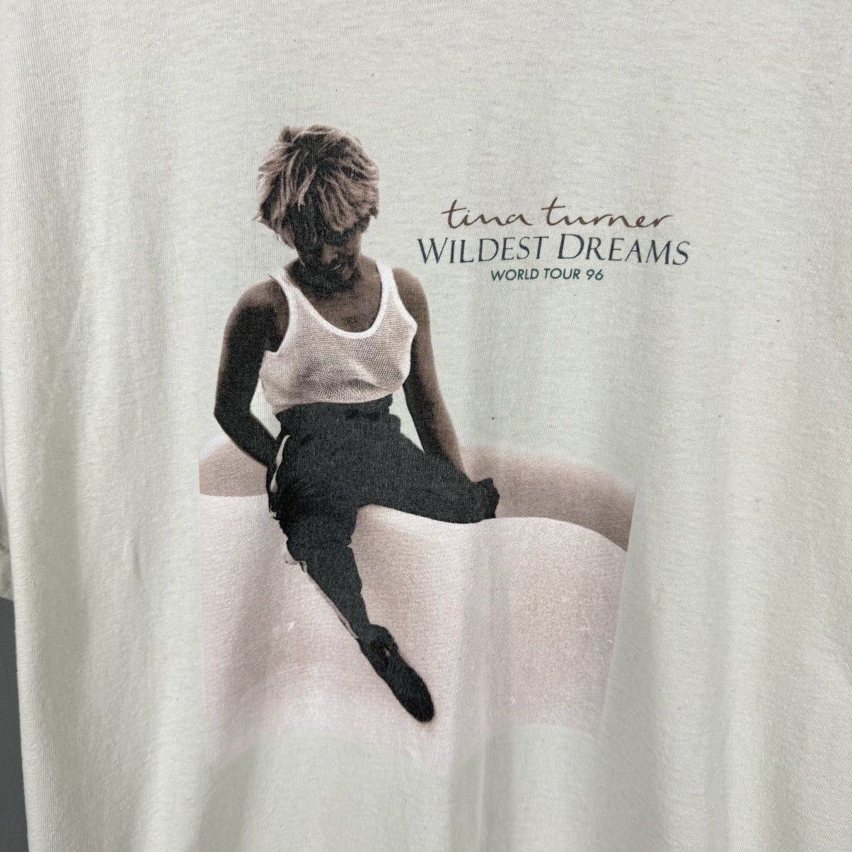 Band Tees Vintage 1996 Tina Turner Wildest Dreams World Tour T-shirt Size US XL / EU 56 / 4 - 5 Thumbnail