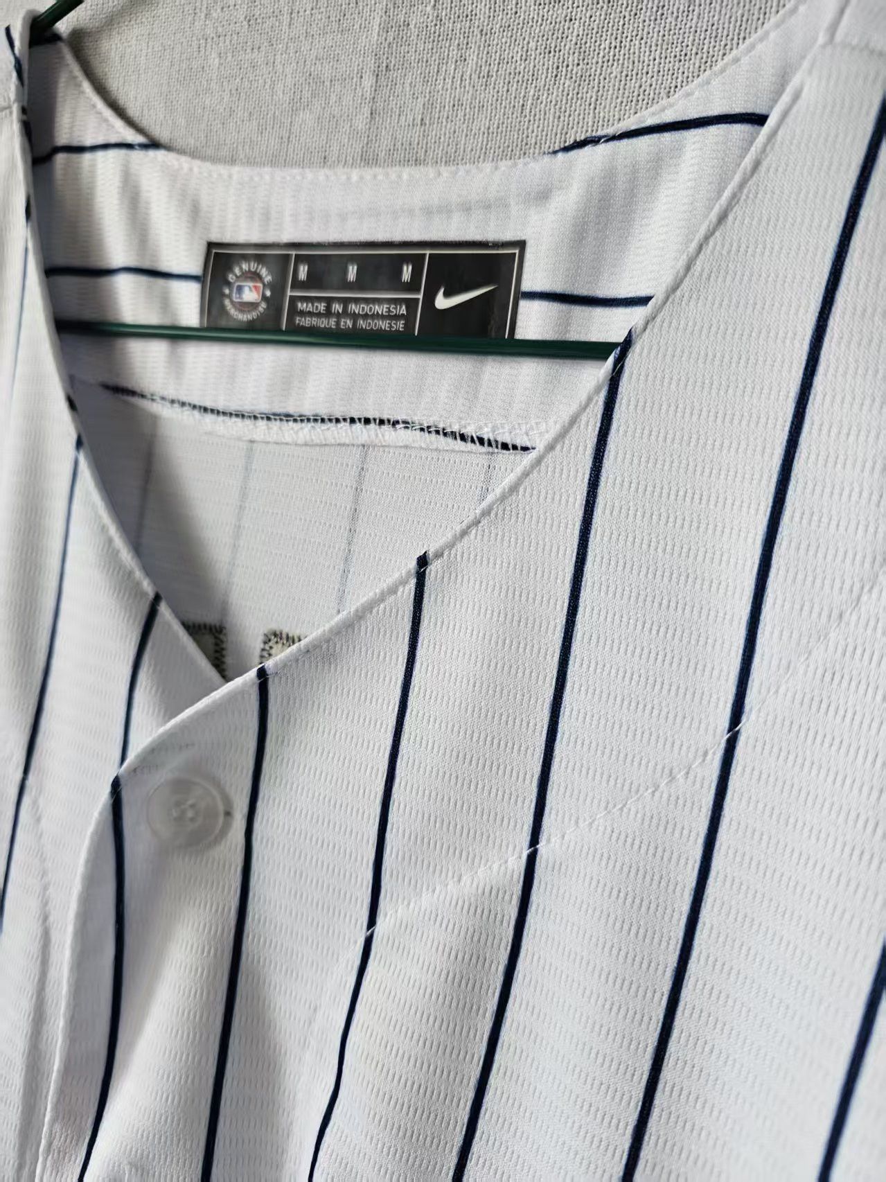 MLB New York Yankees 2 Derek Jeter Jersey Home Size US M / EU 48-50 / 2 - 5 Thumbnail
