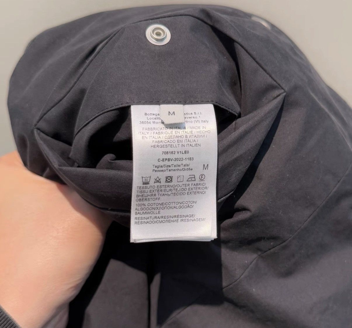 Bottega Veneta Bottega Veneta Heavyweight Insulated Solid Black Down Jacket Size US M / EU 48-50 / 2 - 5 Thumbnail